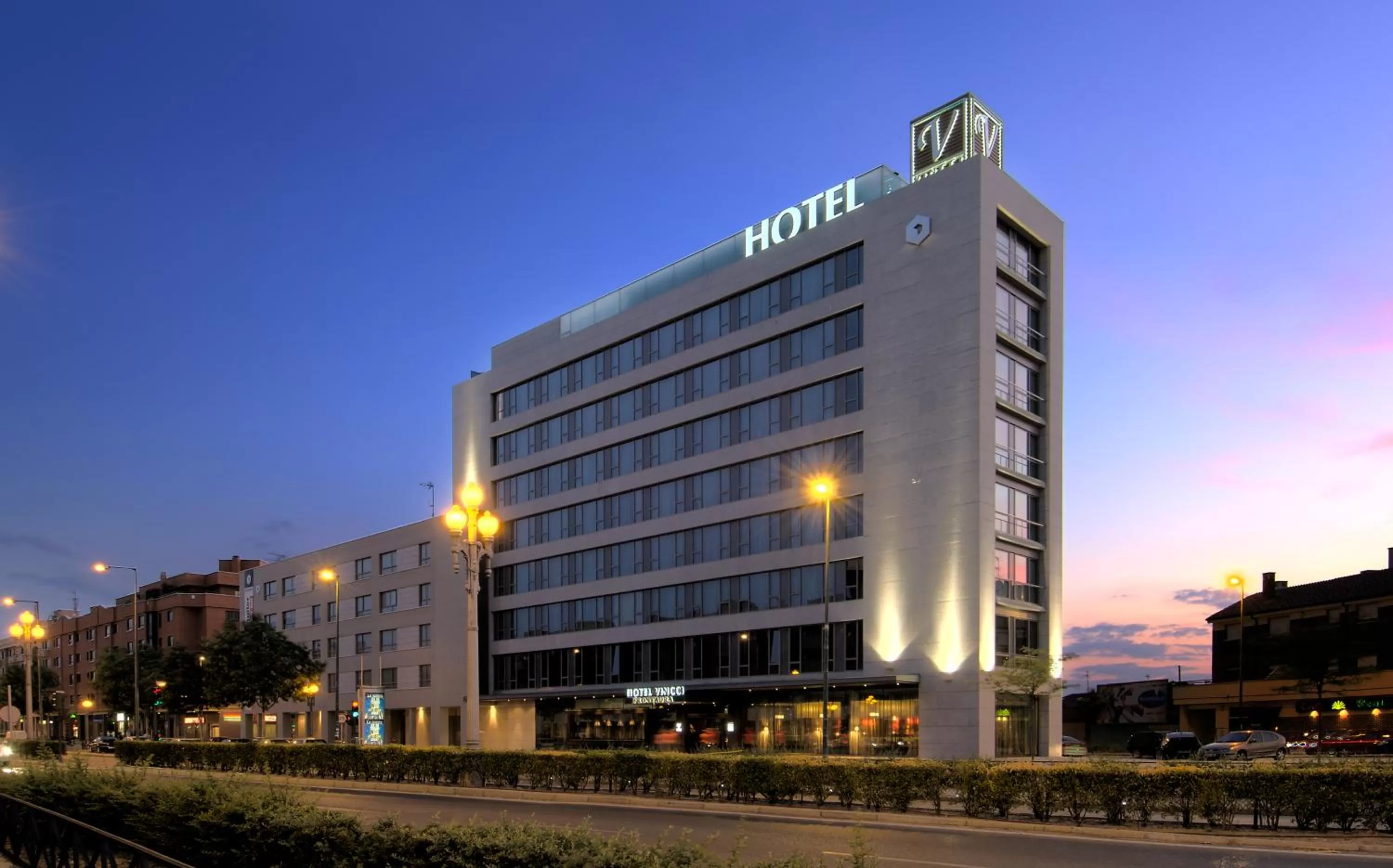 Facade/entrance in Vincci Frontaura