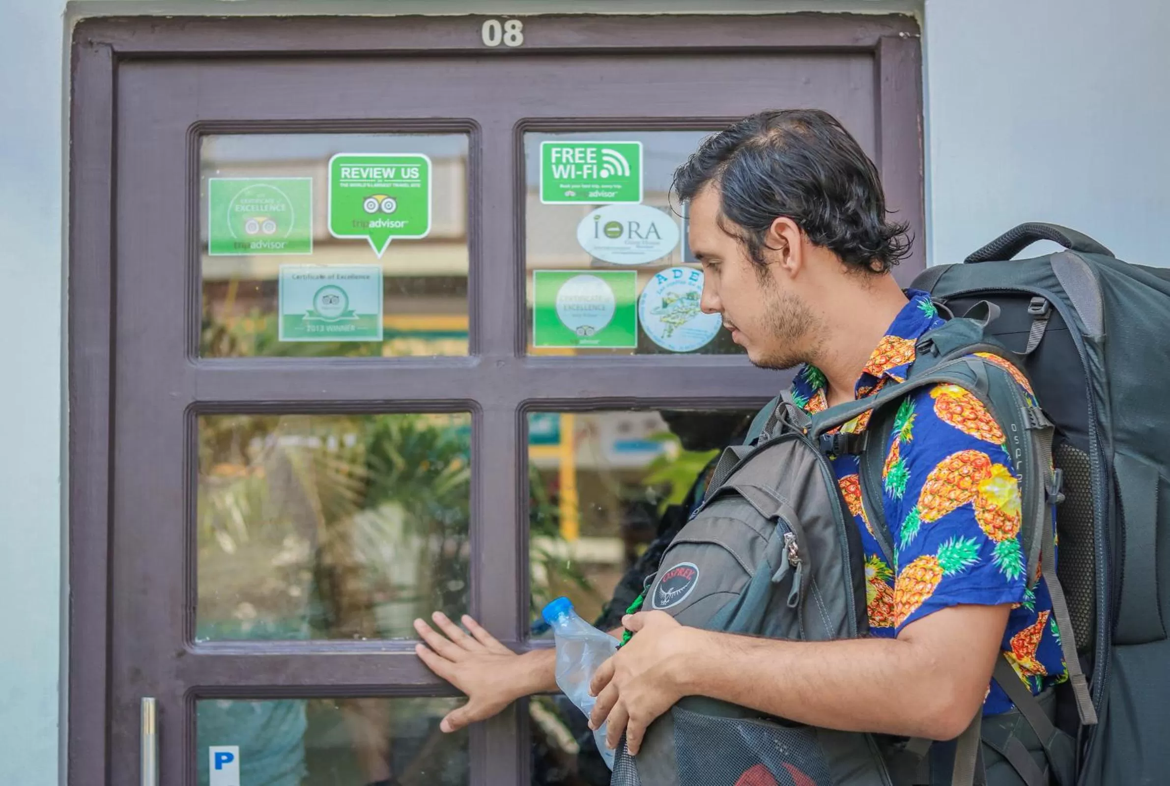 Guests in Iora Guest House