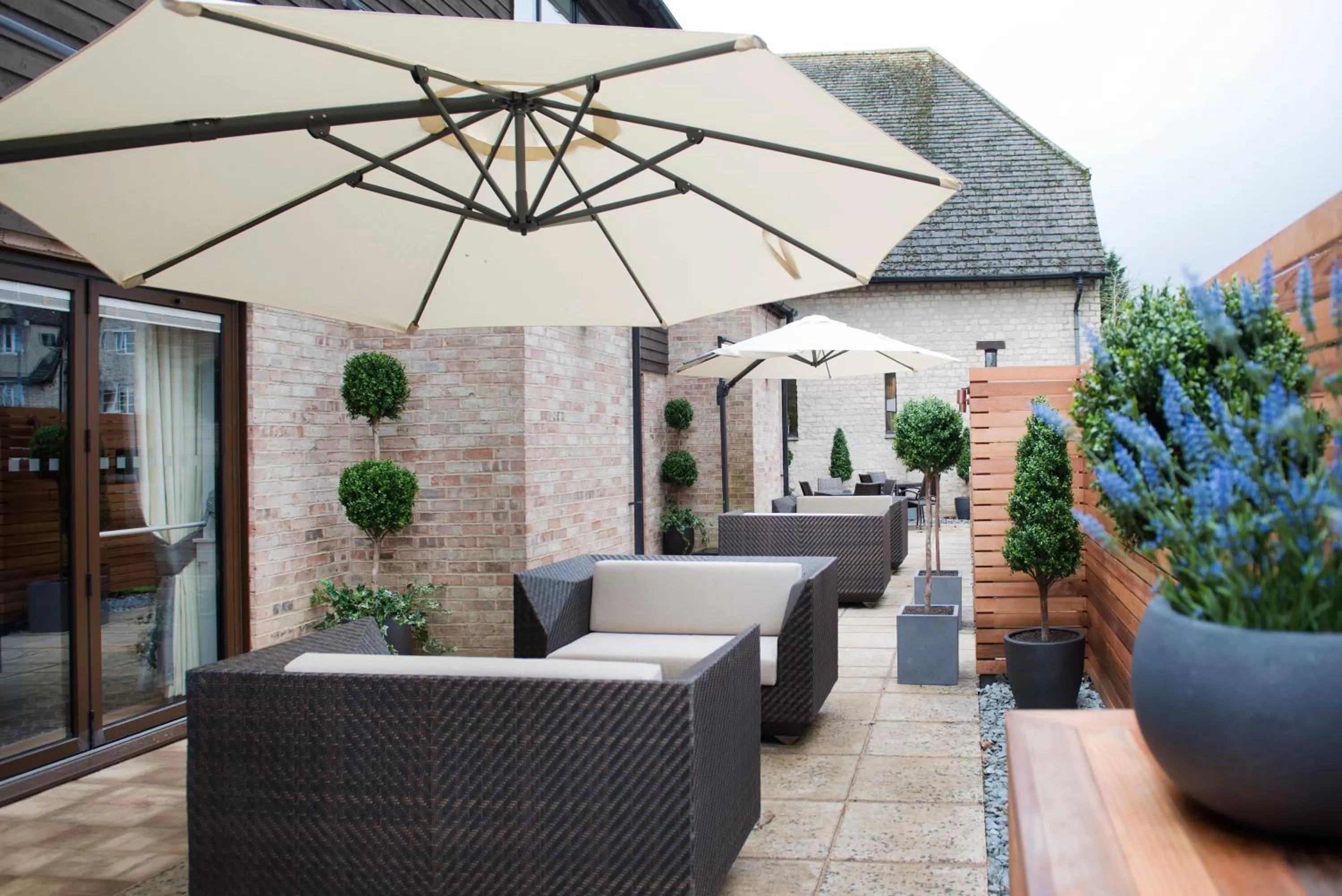 Food and drinks in voco Oxford Spires by IHG