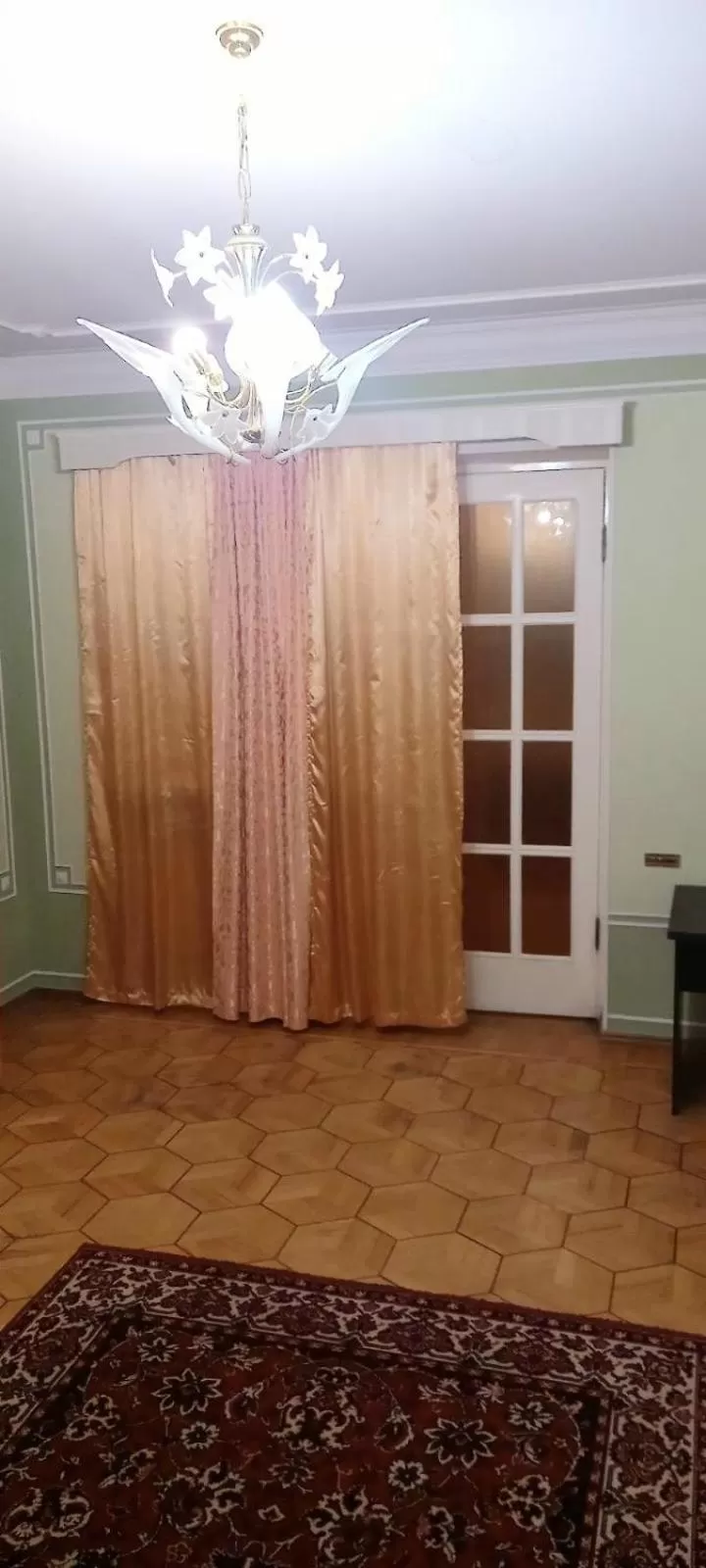 Decorative detail in Royal Boutique Hotel on Kievyan