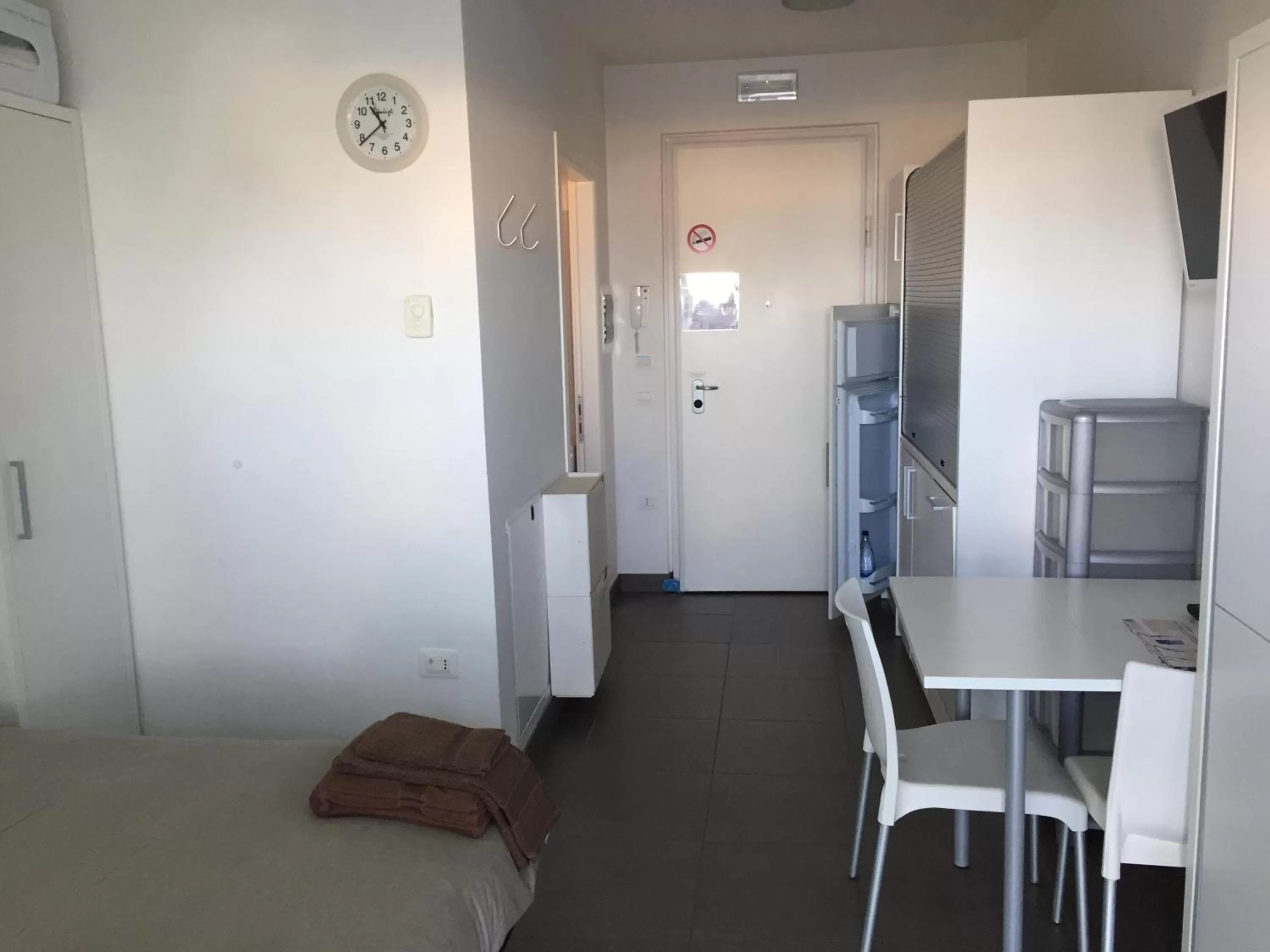 Photo of the whole room in Residence La Nave