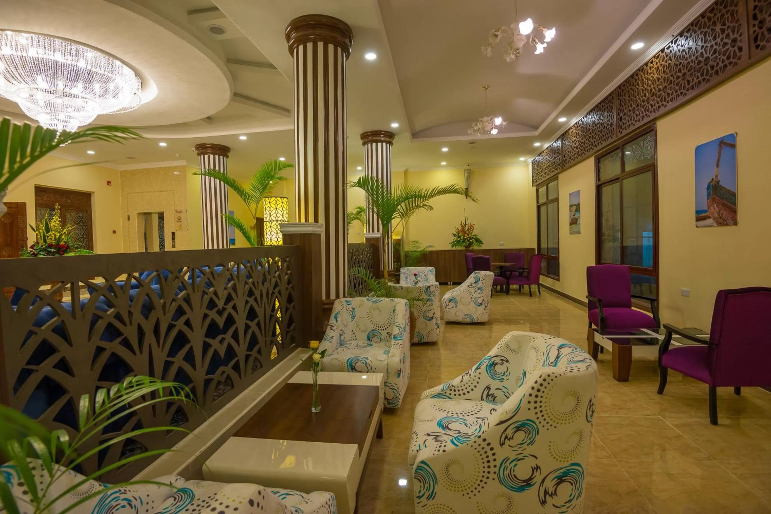Lounge or bar in Golden Tulip Zanzibar Resort