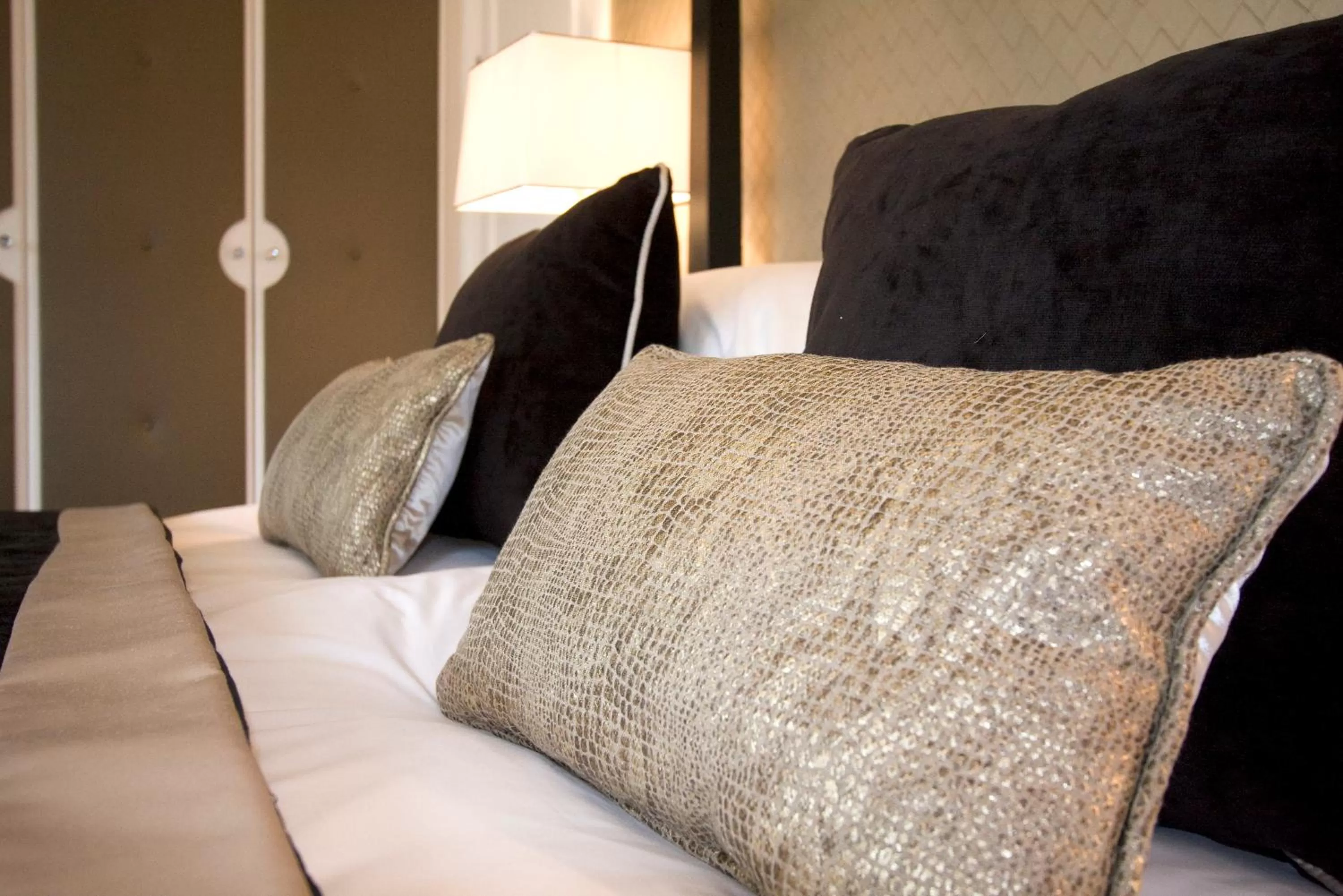 Bed in The Inn On The Green