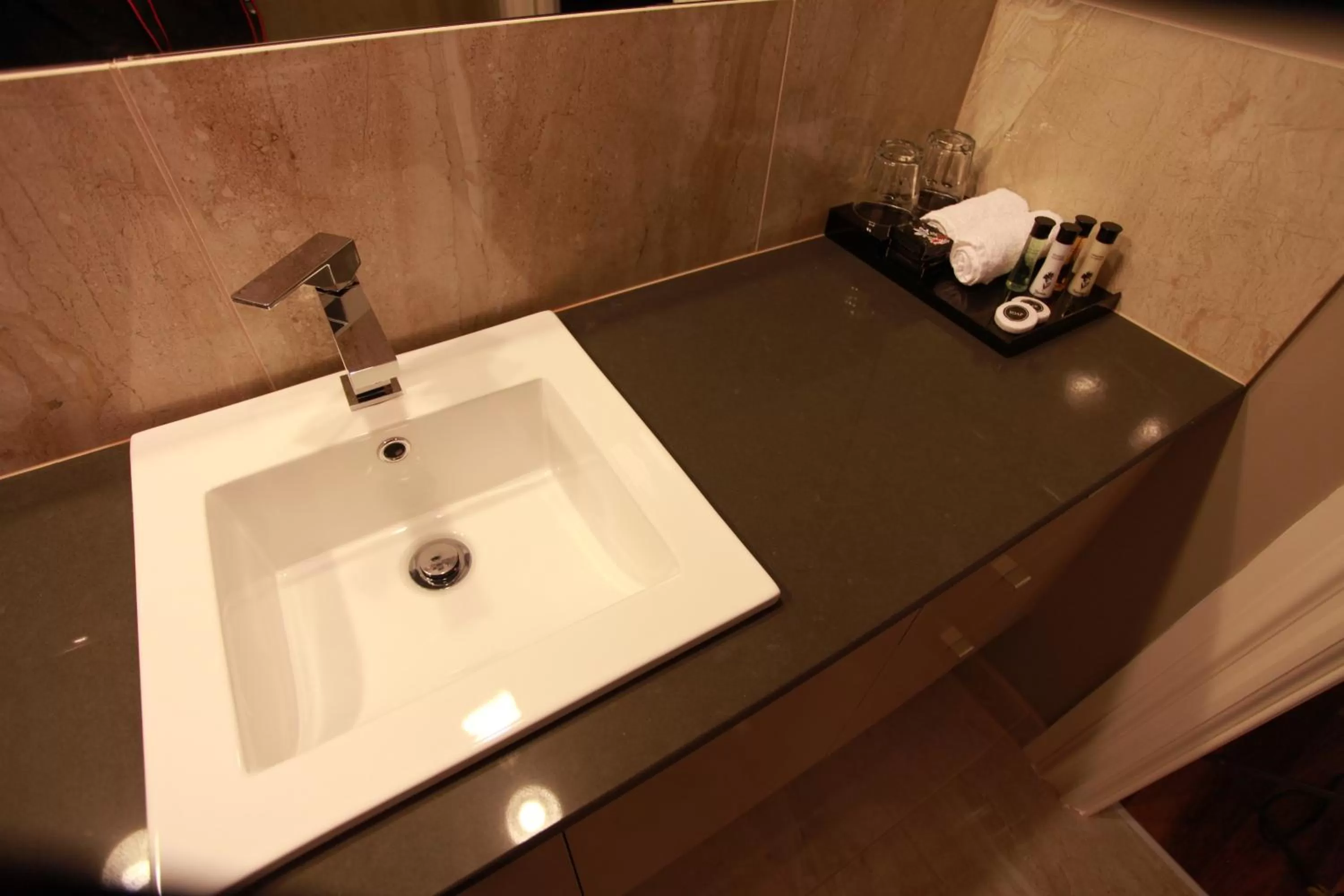 Bathroom in Ballarat Premier Apartments