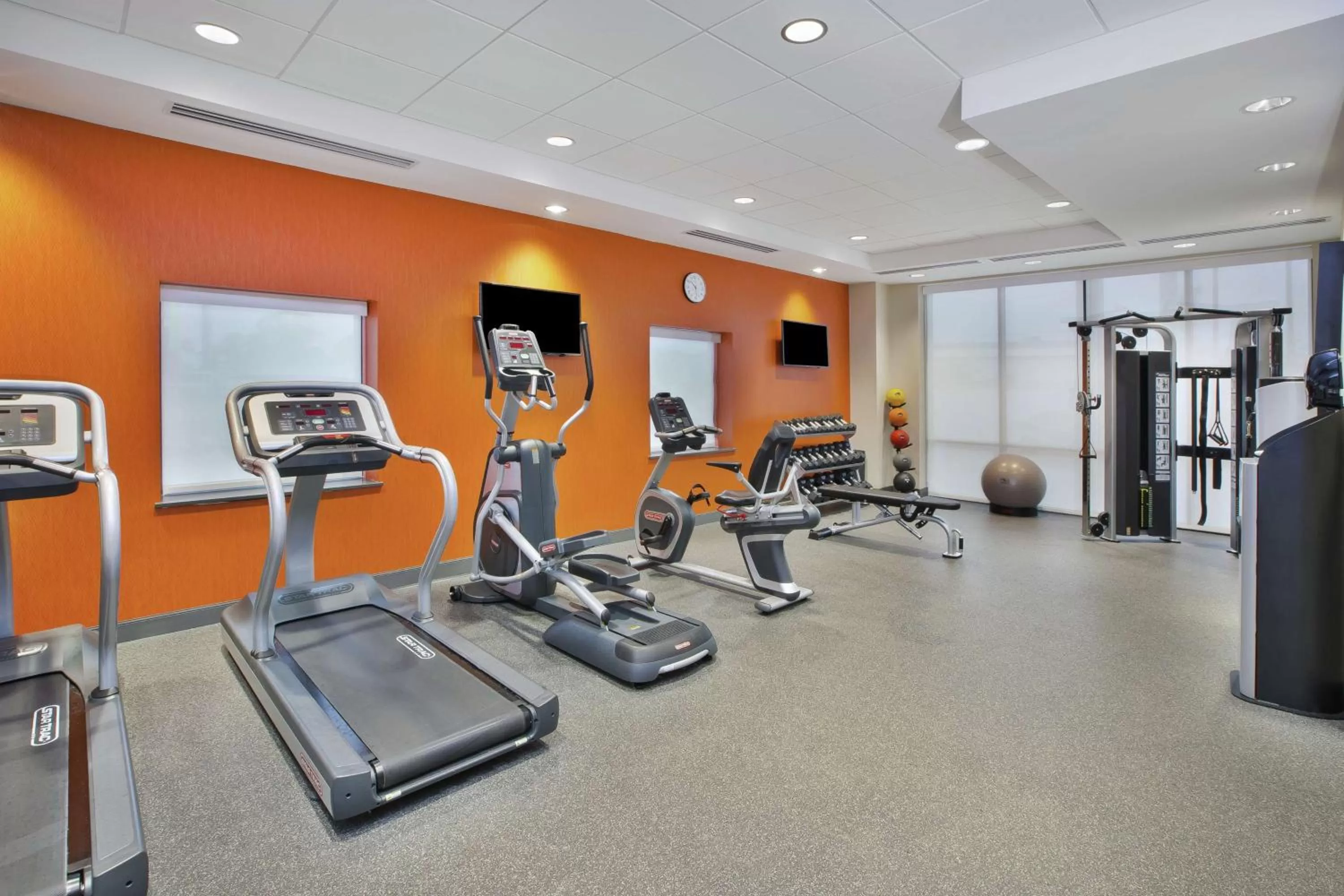 Fitness centre/facilities in Home2 Suites By Hilton Pittsburgh Area Beaver Valley