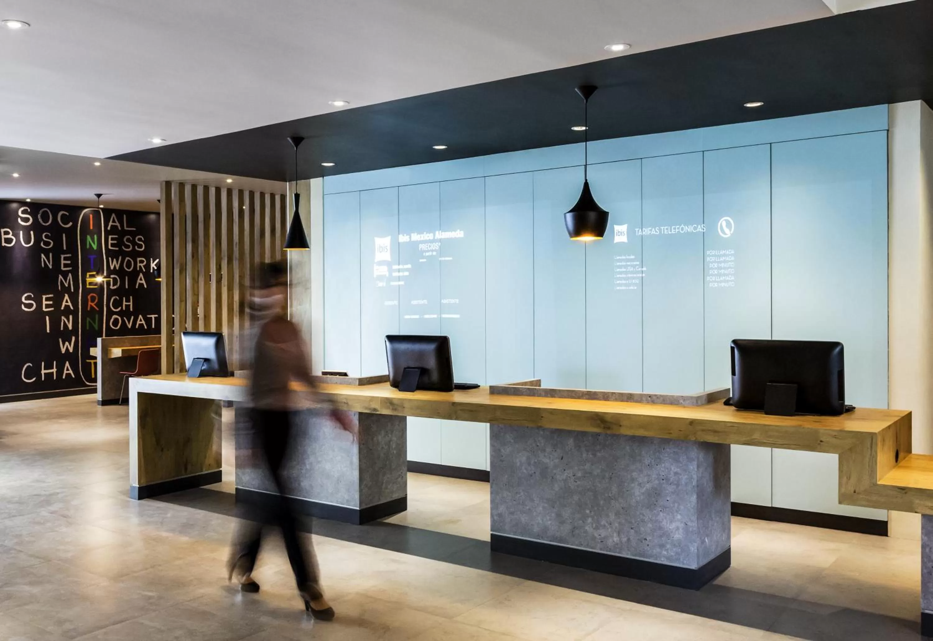 Lobby or reception in Ibis Mexico Alameda