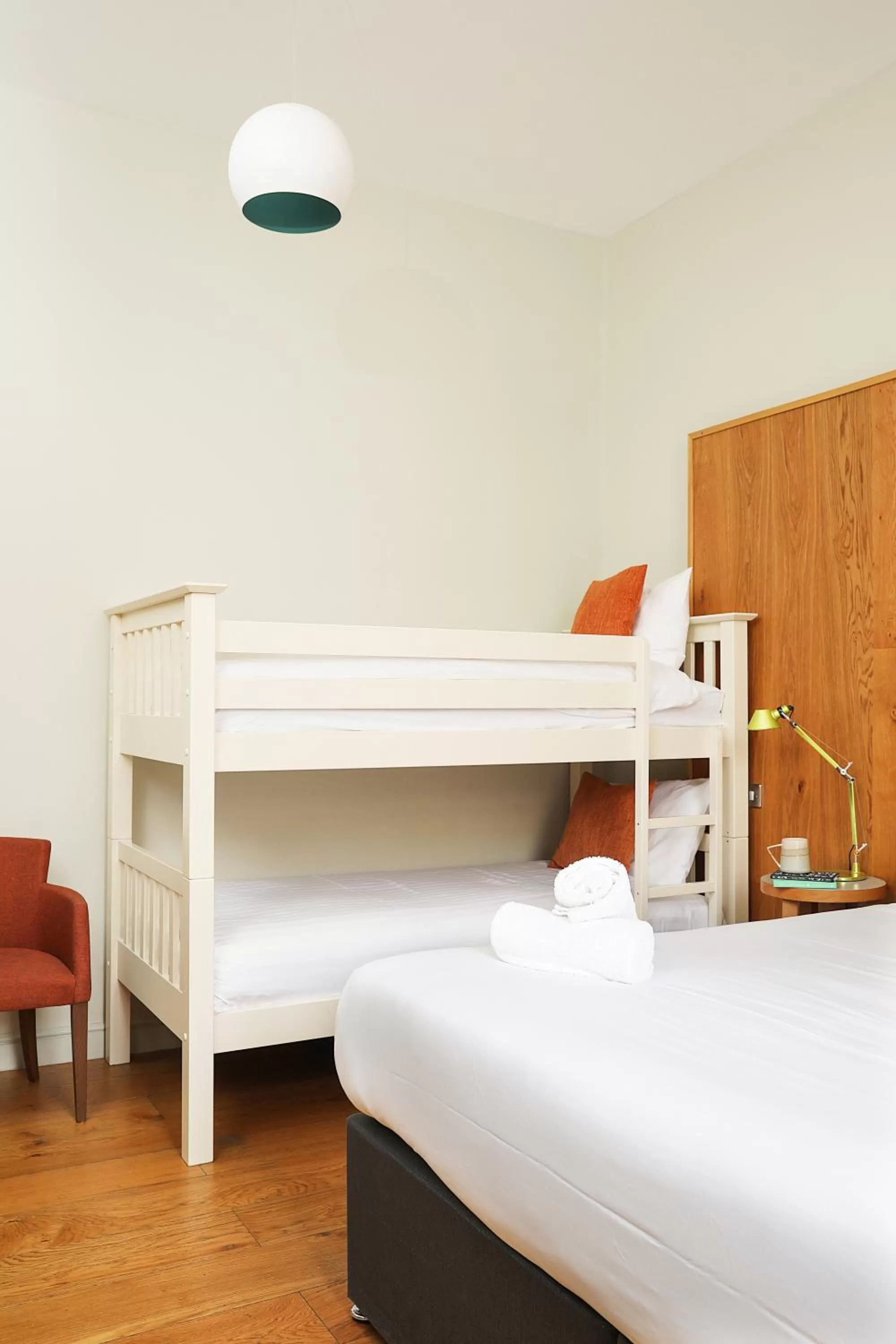 Bed in Cairn Hotel & Apartments
