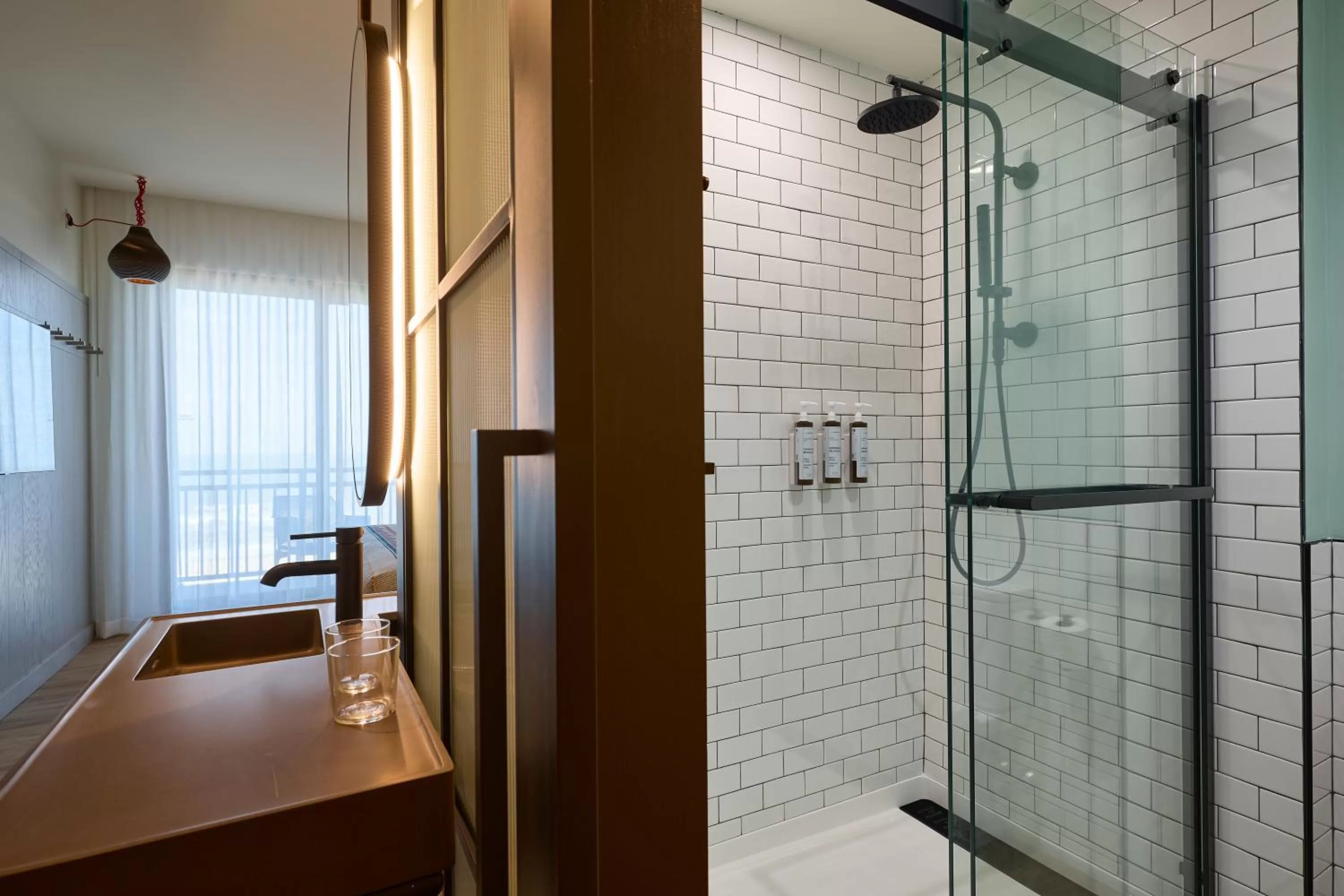 Shower in Moxy Virginia Beach Oceanfront