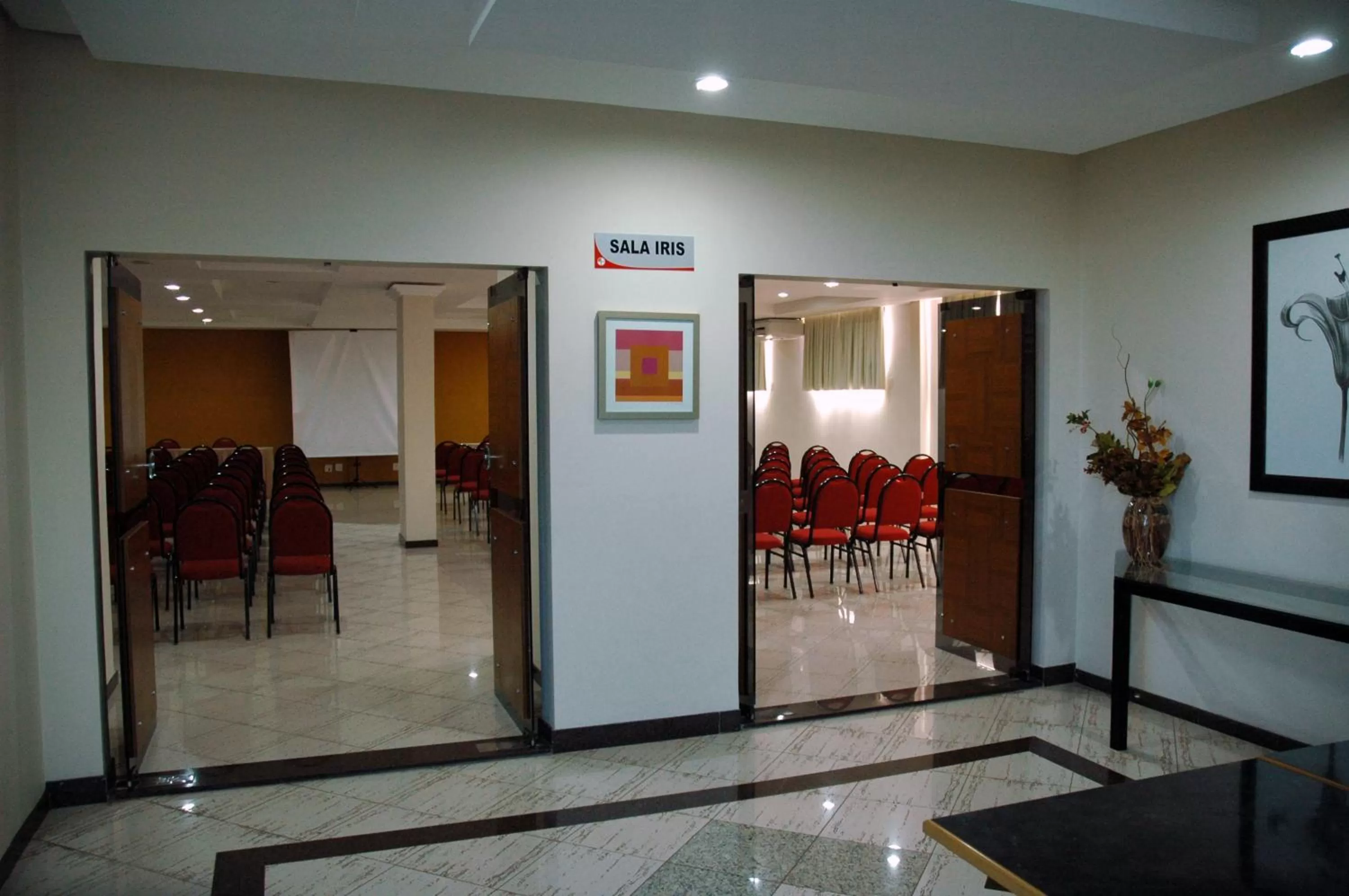 Meeting/conference room, Lobby/Reception in Hotel Solarium Express