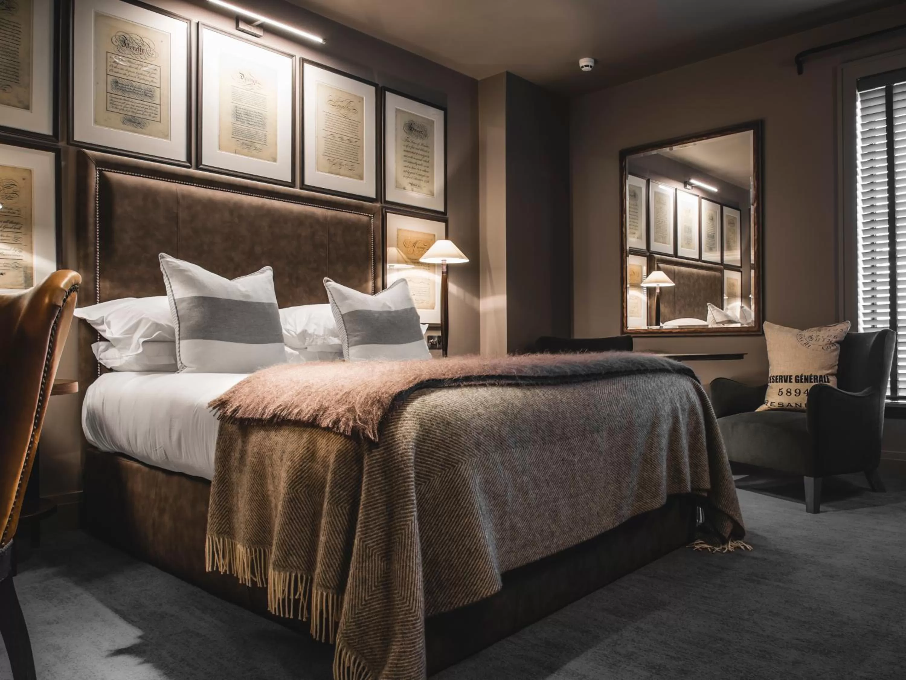 Bedroom, Bed in Dakota Leeds