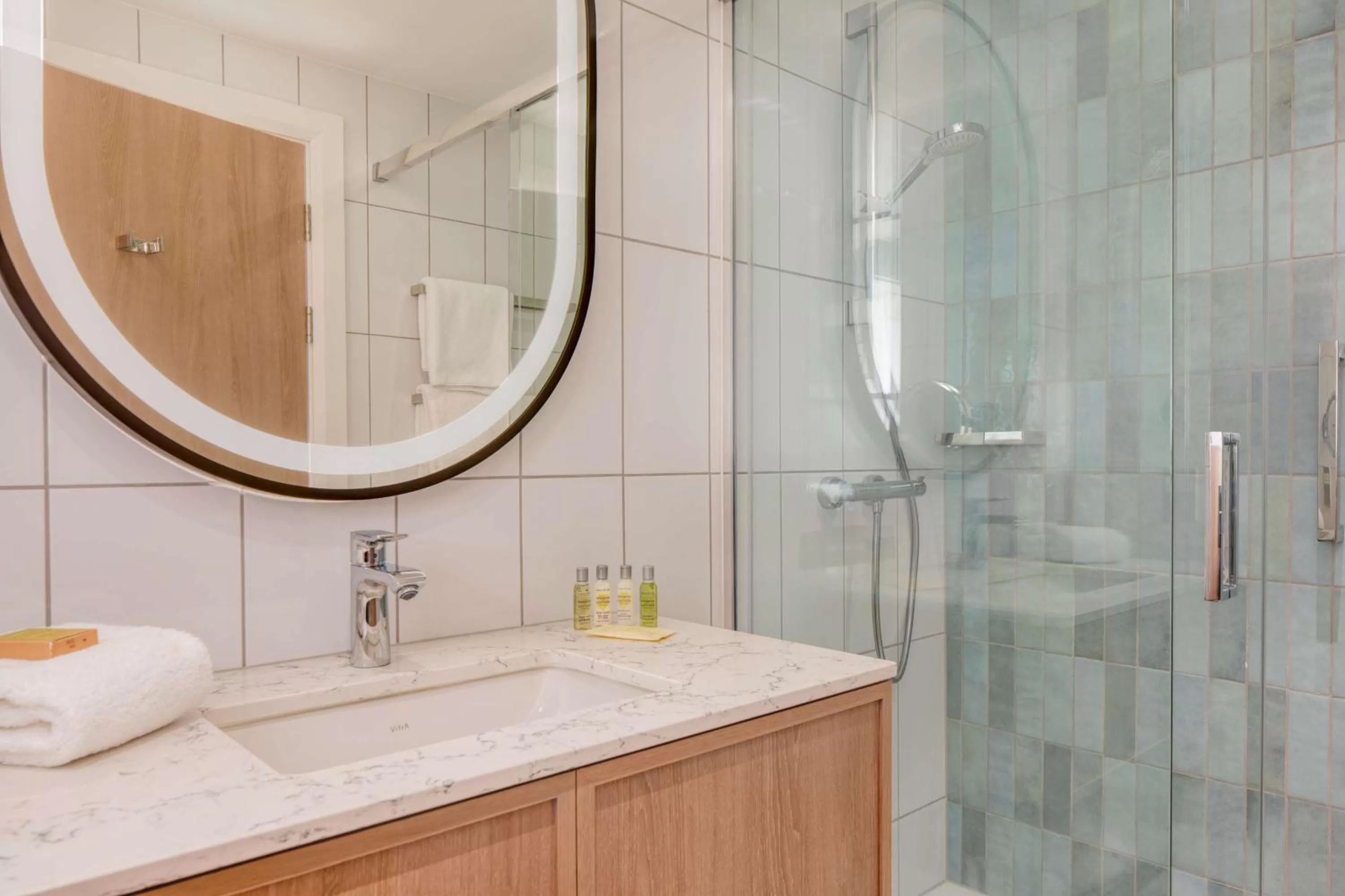 Bathroom in Hilton Dublin Airport