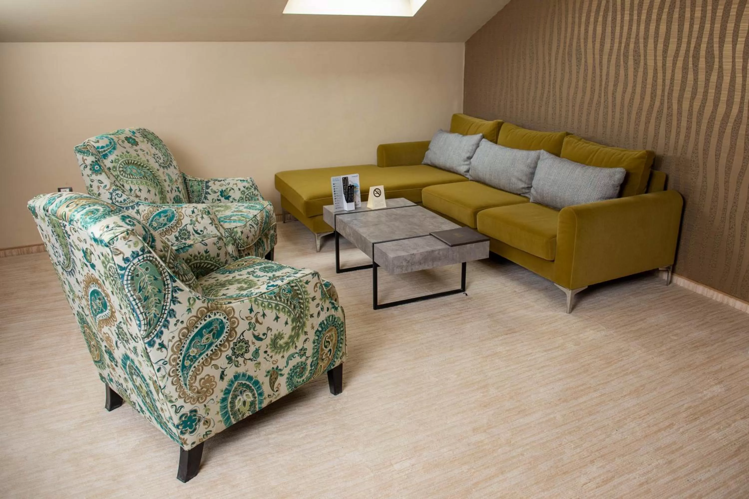 Living room in Ores Boutique Hotel