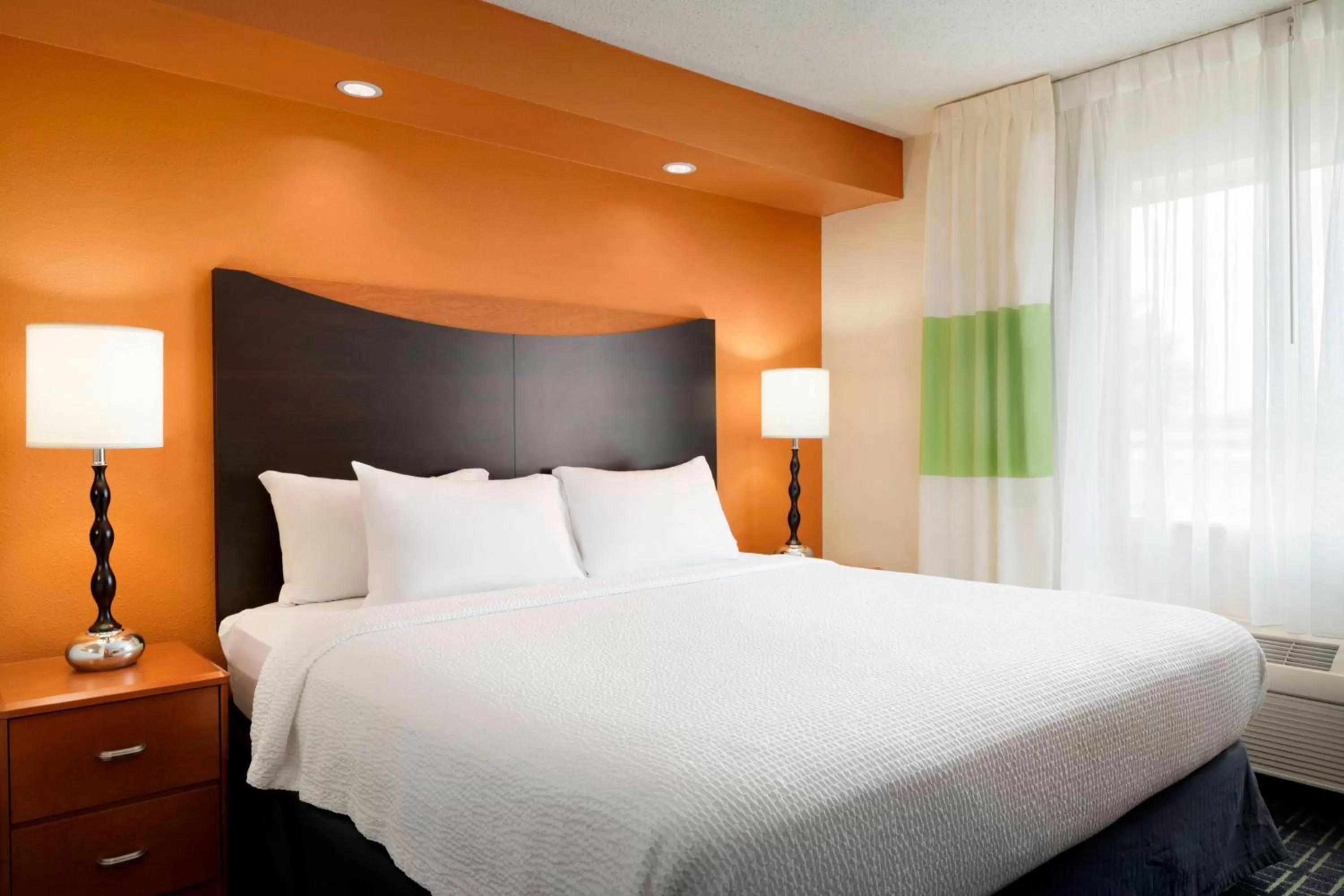 King Studio Suite with Sofabed in Fairfield Inn & Suites by Marriott Champaign