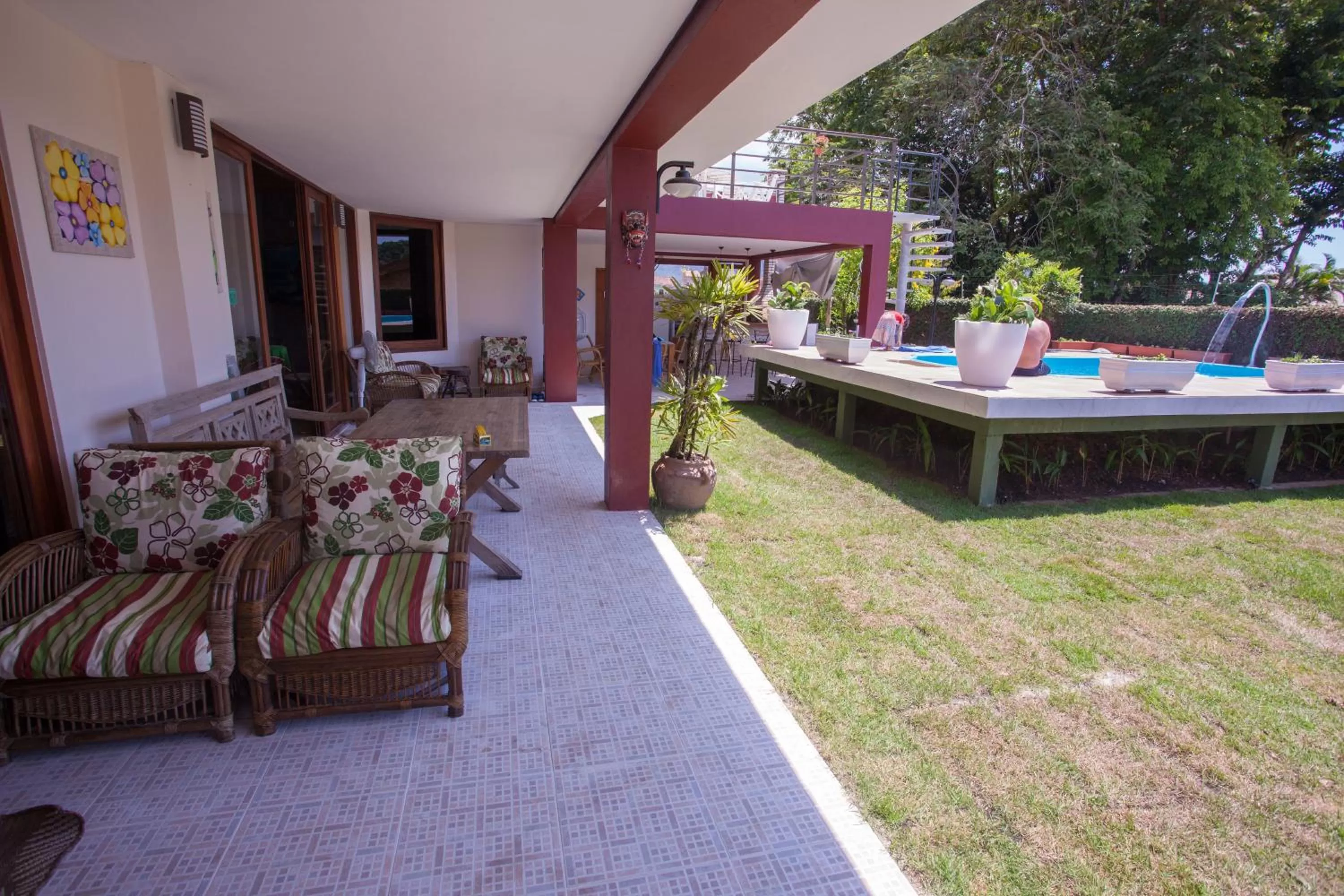 Swimming pool in Ubatuba Ecologic Pousada