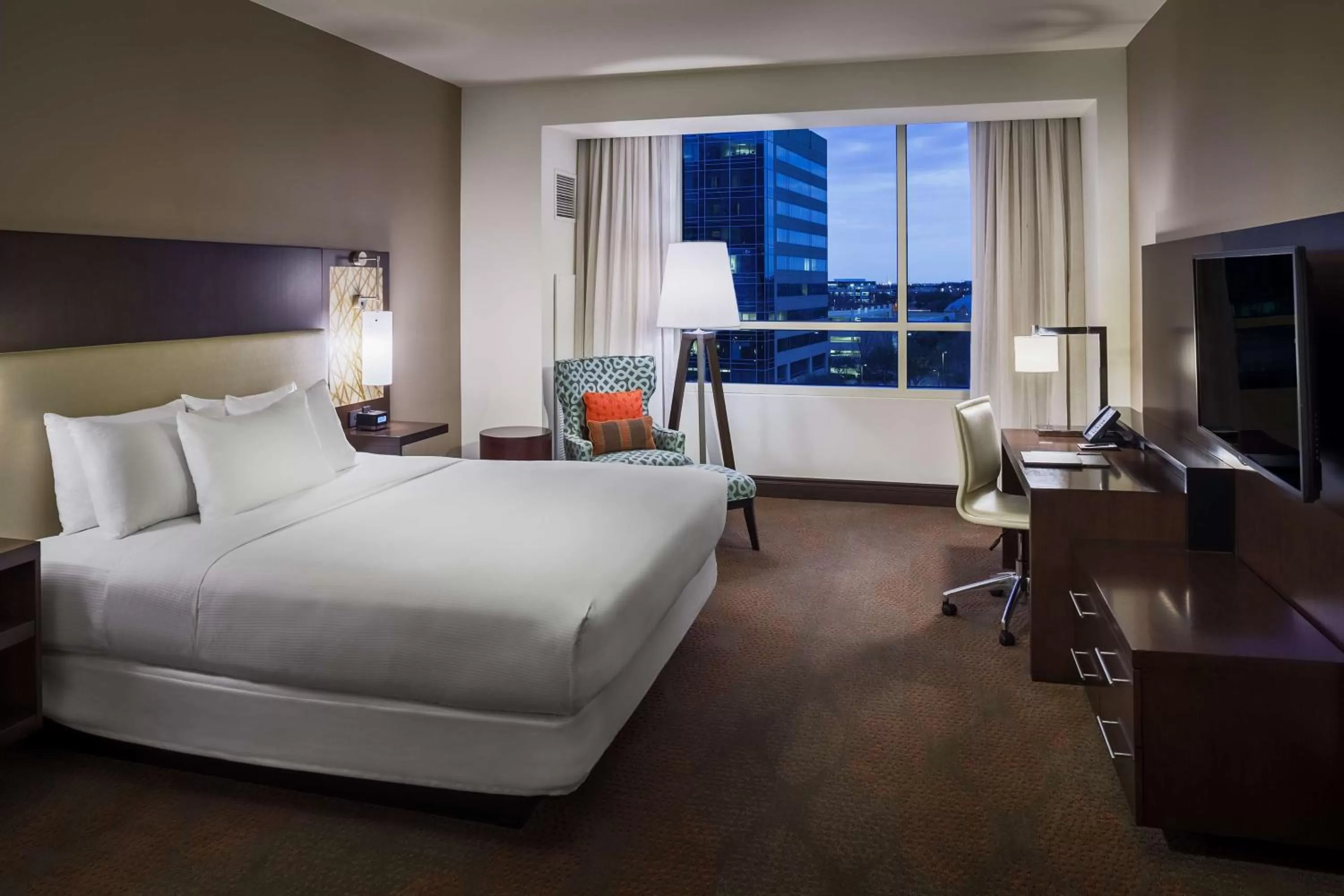 King Room in Hilton Dallas/Plano Granite Park