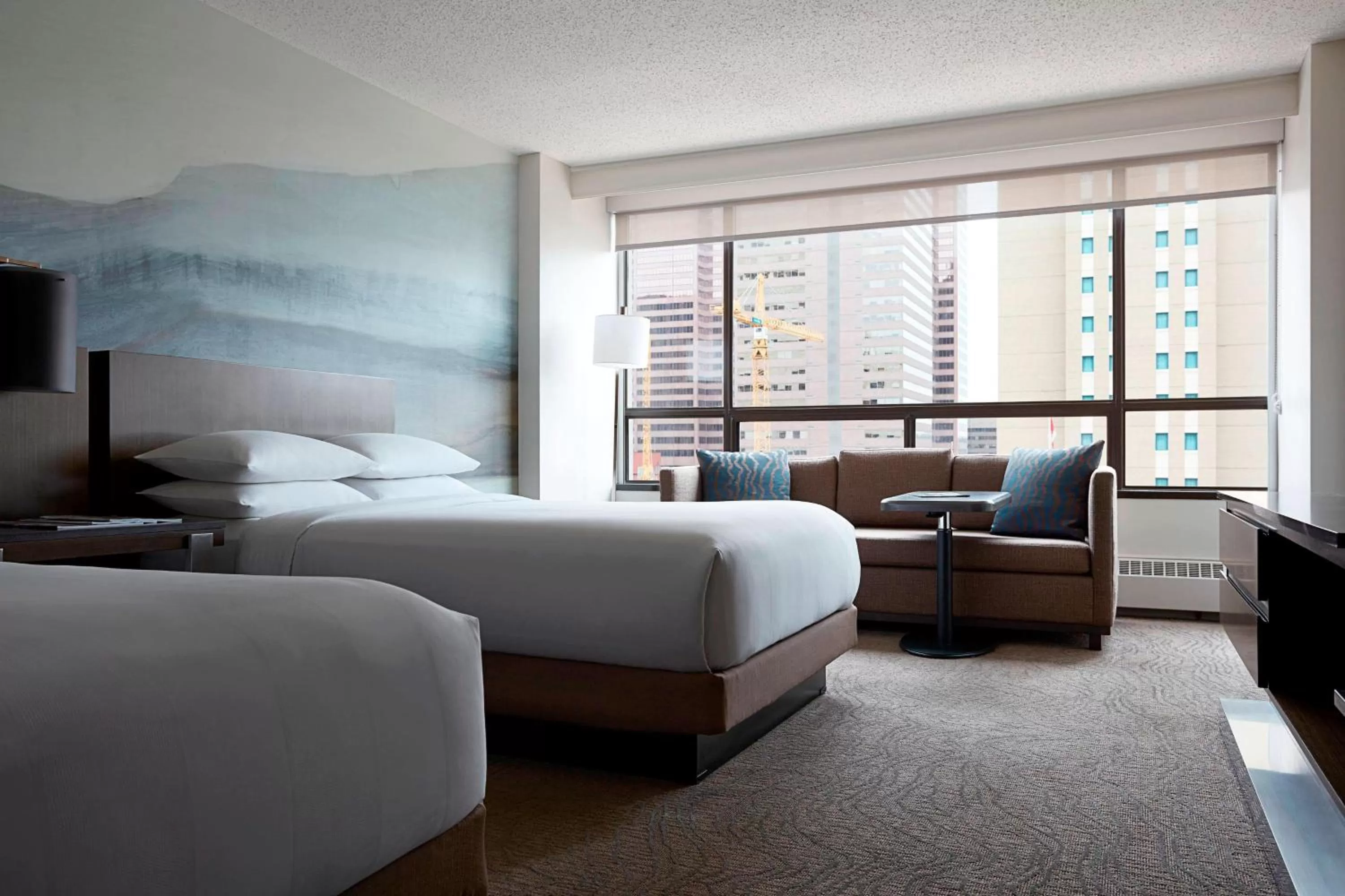 Photo of the whole room, Bed in Calgary Marriott Downtown Hotel