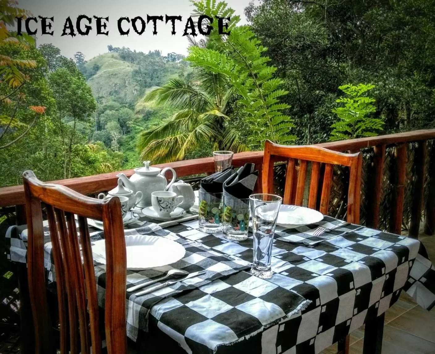 Restaurant/places to eat in Ice Age Cottage