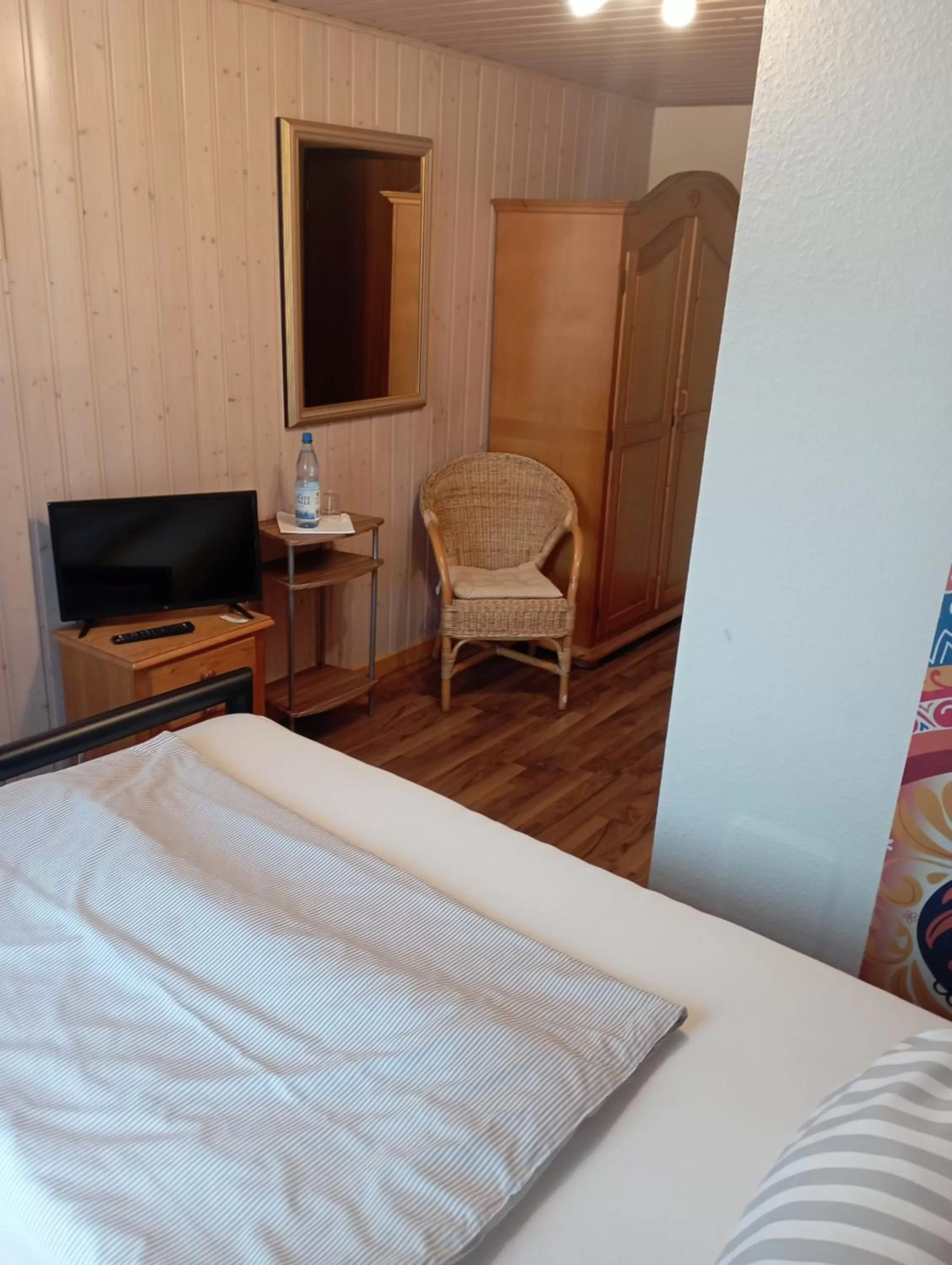 Photo of the whole room, TV/Entertainment Center in Hotel-Restaurant-Krone