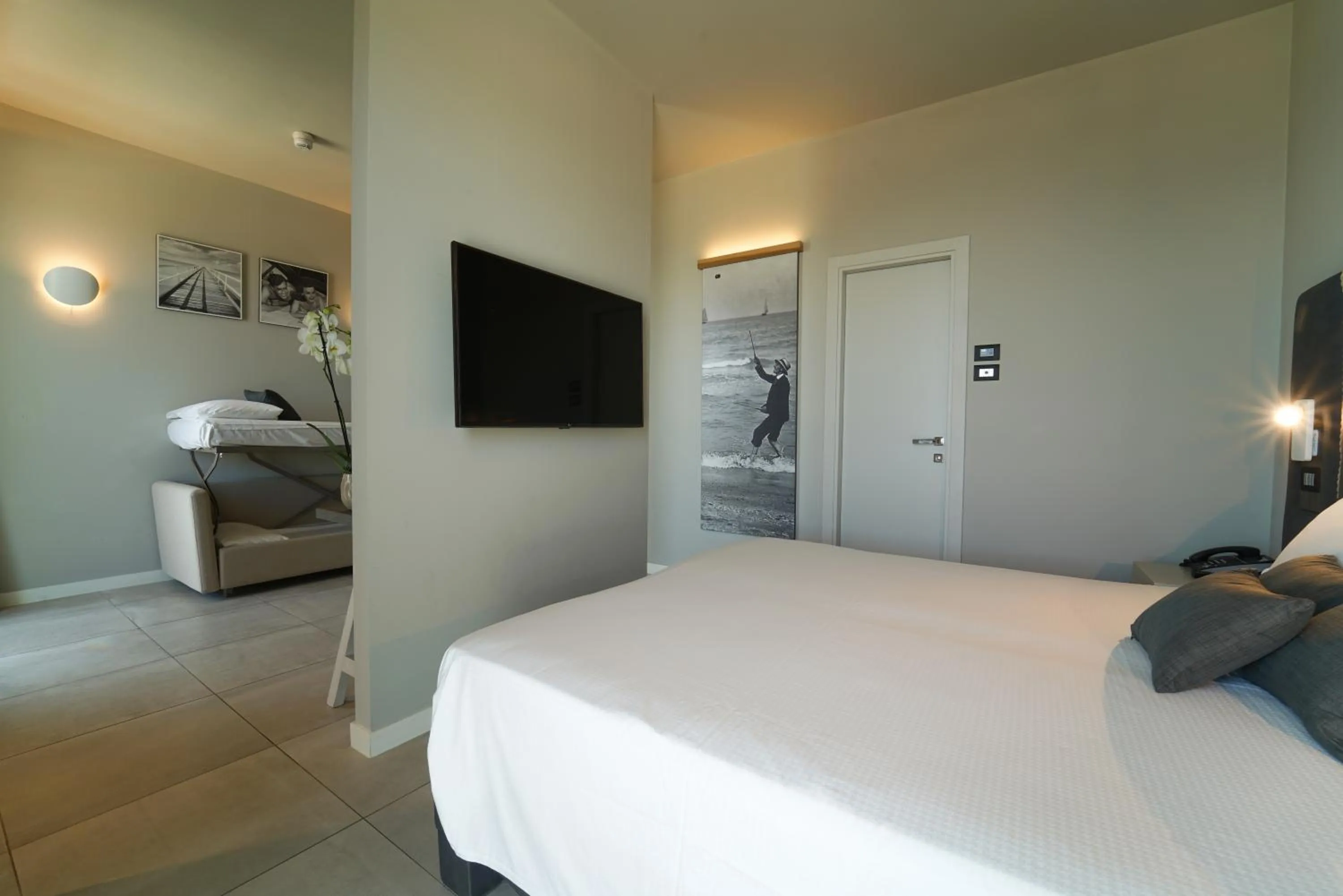 Bedroom, Bed in Nautilus Family Hotel