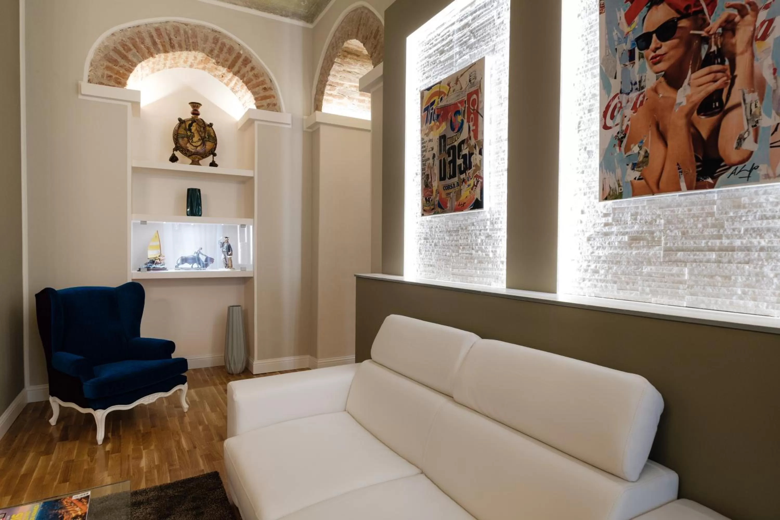 Decorative detail in Apart Hotel Torino