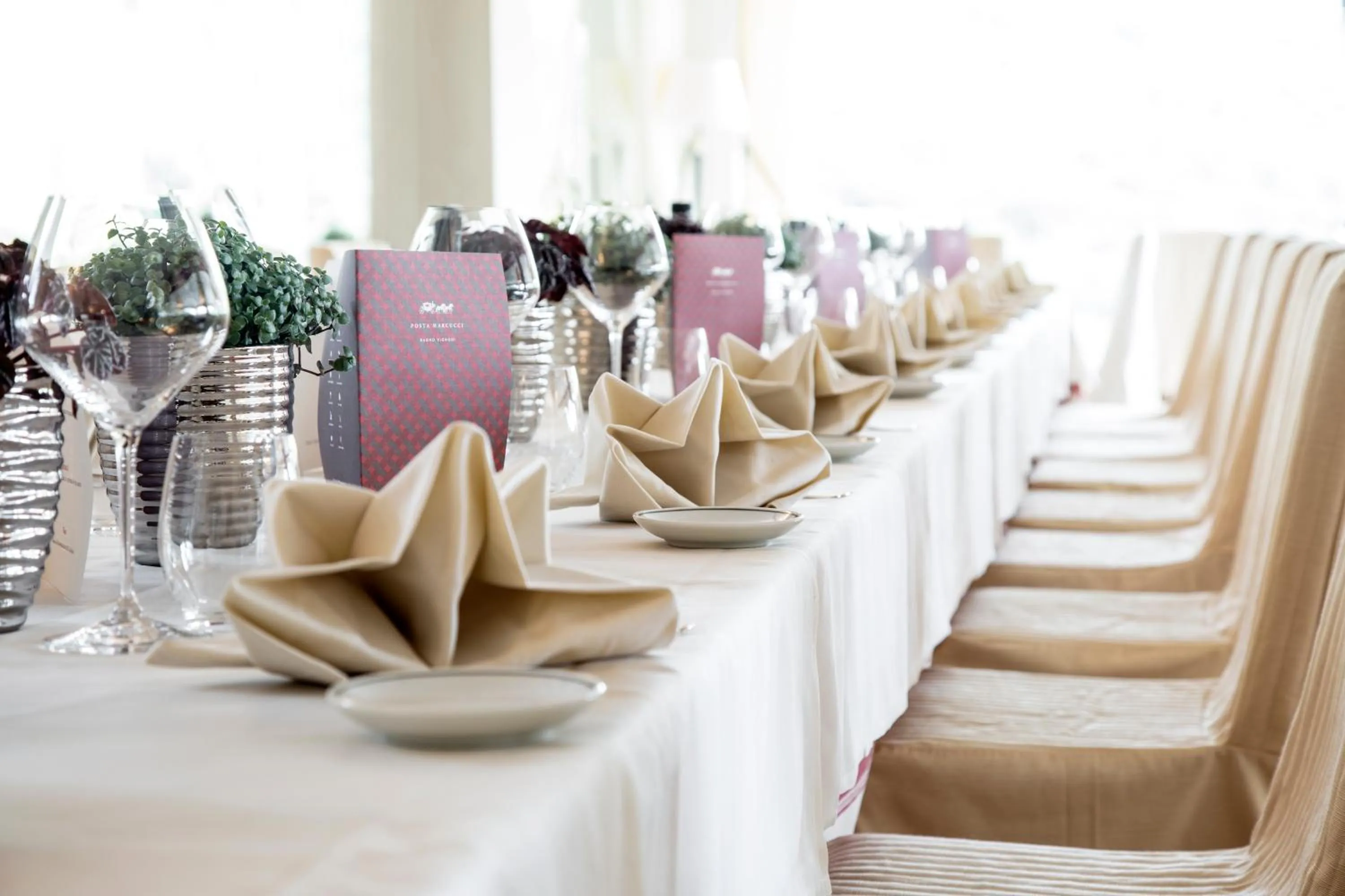 Restaurant/places to eat in La Posta Hotel & Thermal Spa