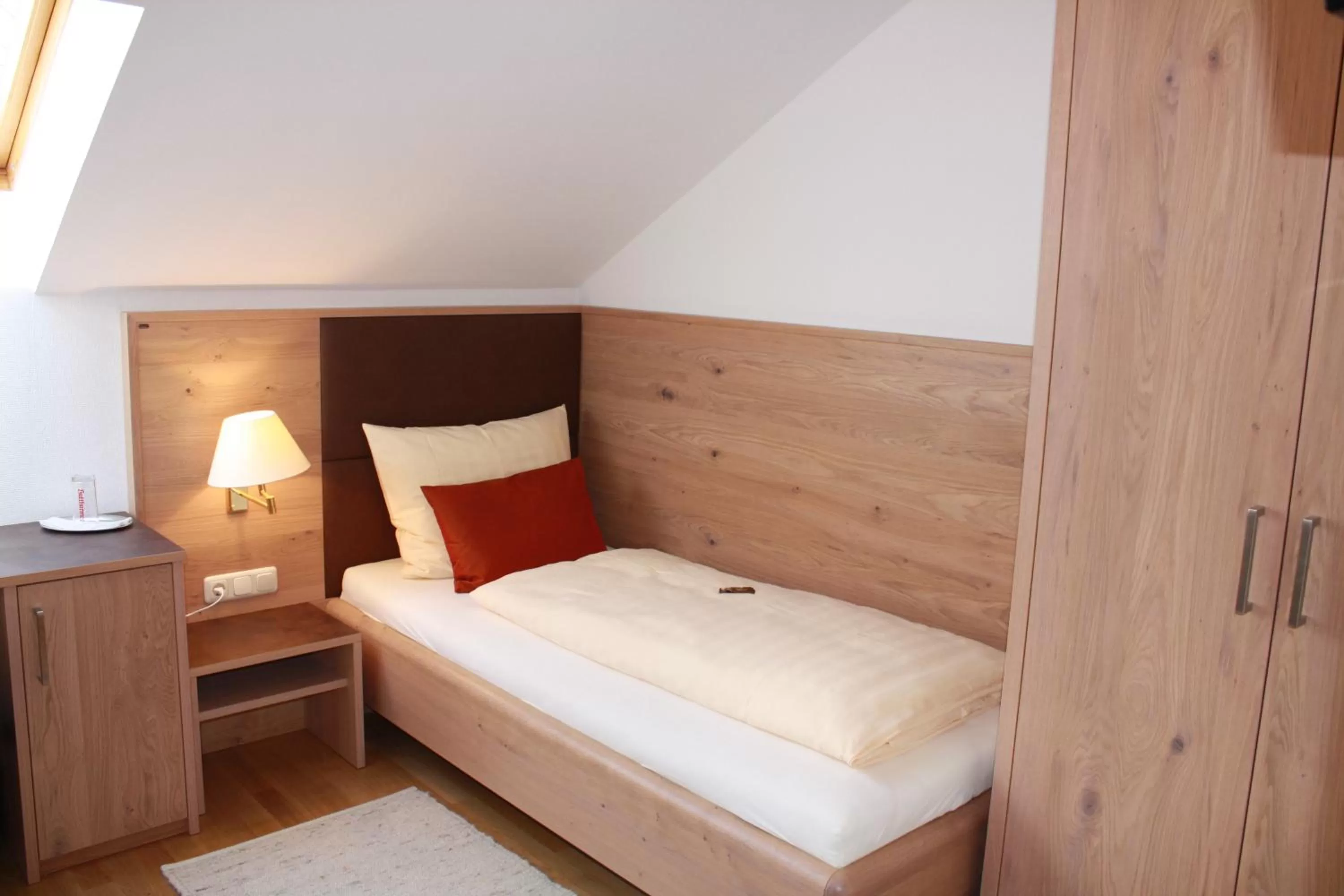 Bed, Room Photo in Bäckerei Konditorei Frühstückspension WAGNER