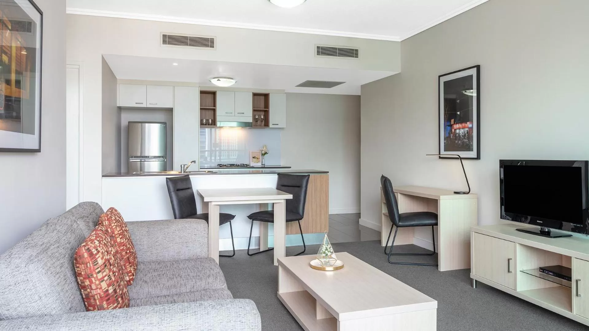 TV and multimedia in Oaks Brisbane on Charlotte Suites