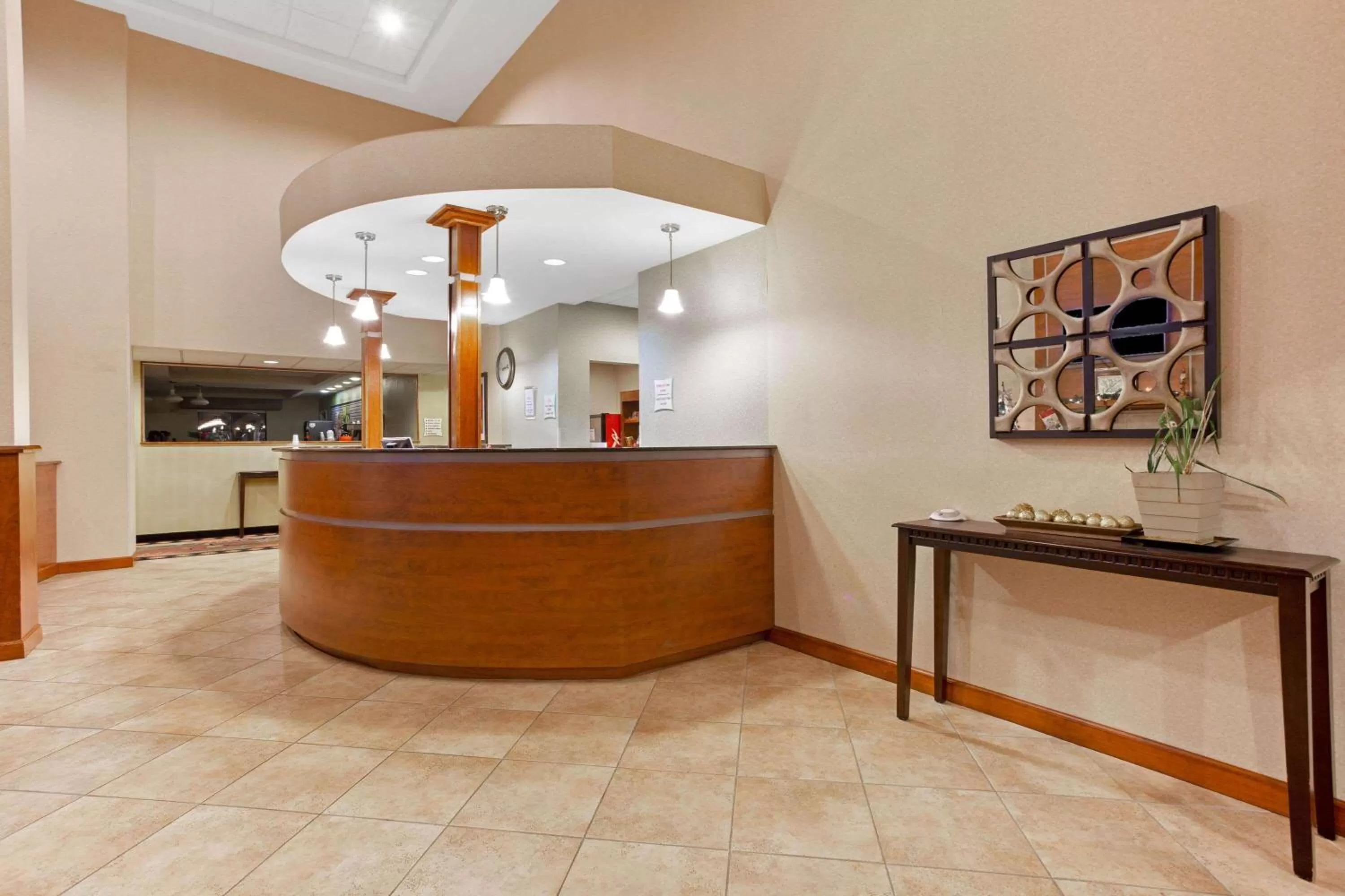 Lobby or reception in La Quinta by Wyndham Richmond - Kings Dominion