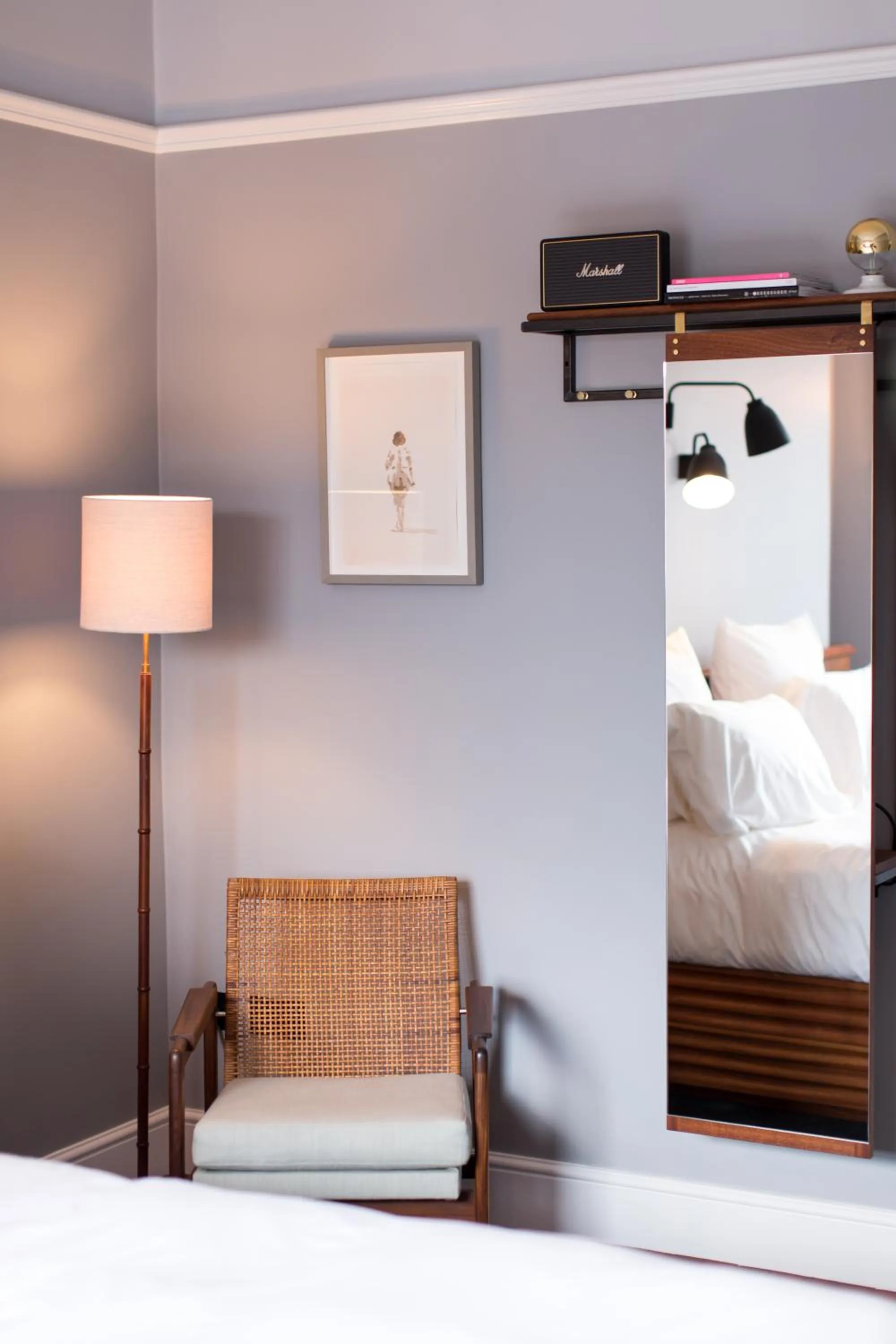 TV and multimedia, Bed in The Pilgrm