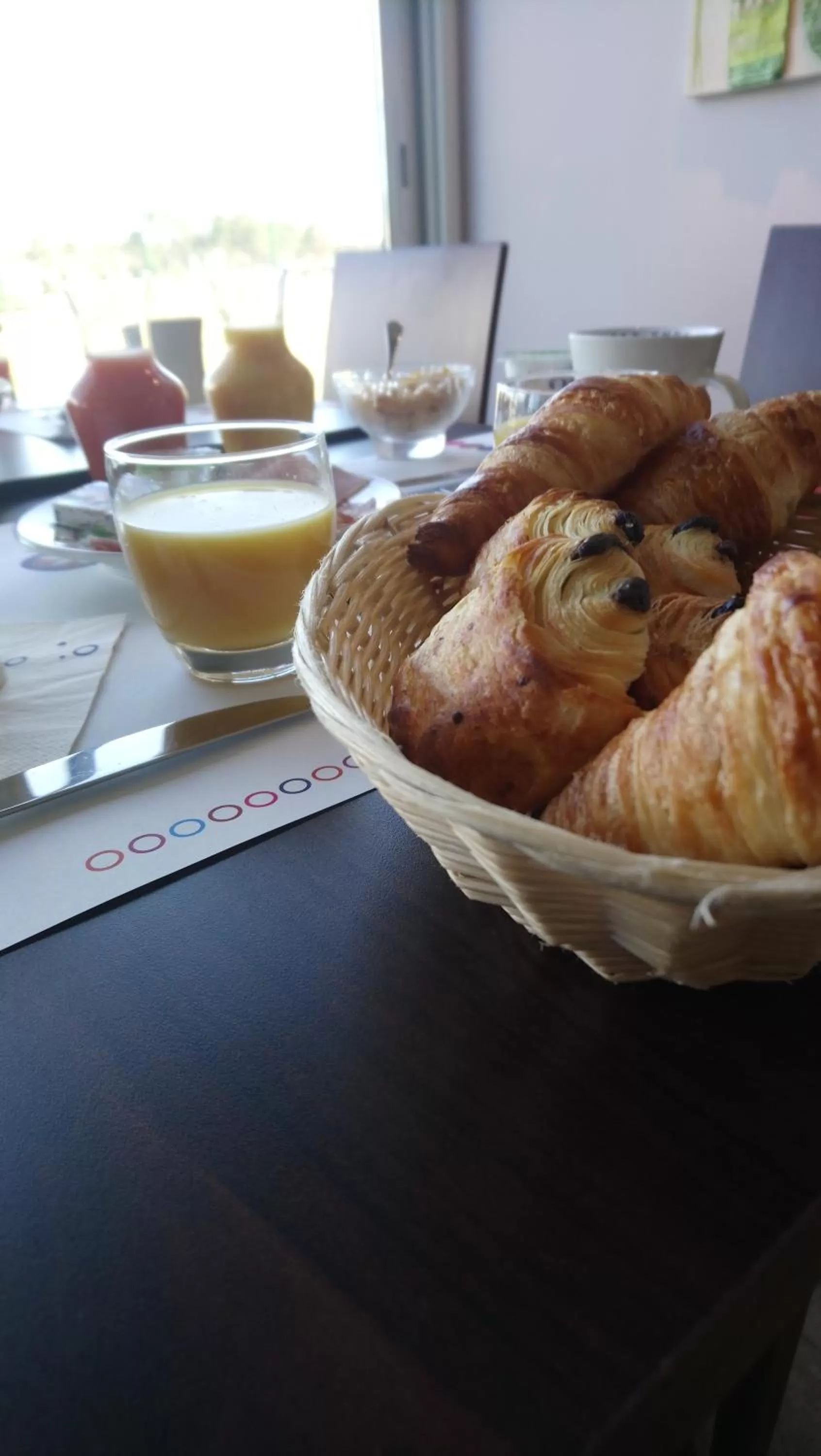 Buffet breakfast in The Originals City, Hôtel Les Bruyères, Dax Nord