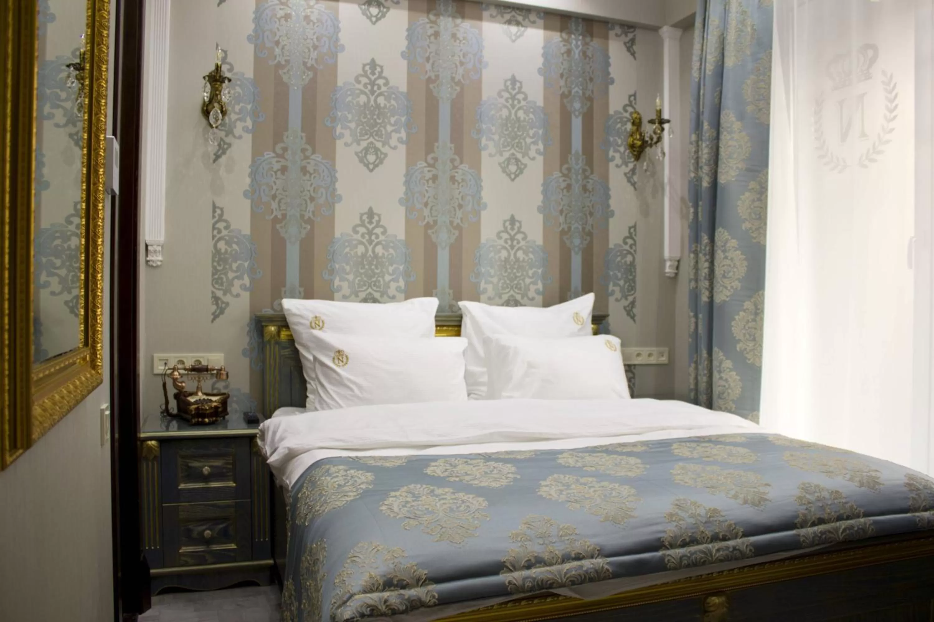 Photo of the whole room, Bed in Neapol Boutique Hotel