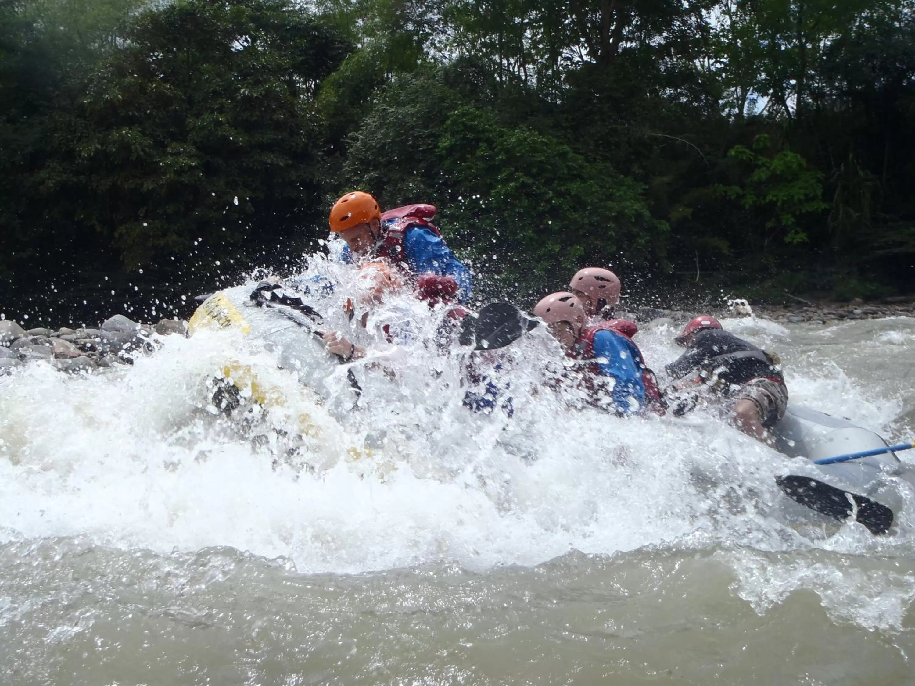 Canoeing in Hostal Limoncocha