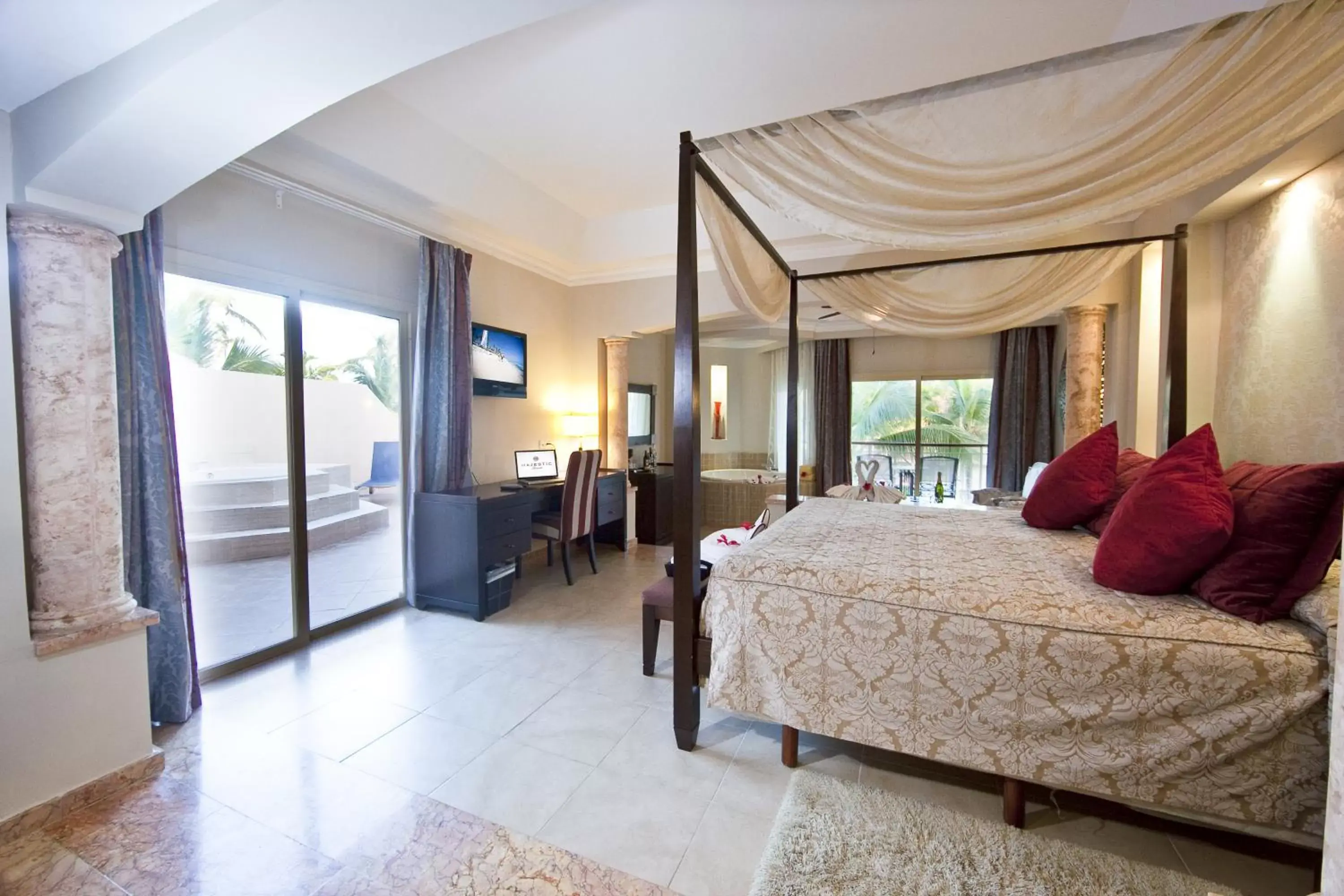 Colonial Jr. Suite with Outdoor Jacuzzi - Free Wifi in Majestic Elegance Punta Cana - All Inclusive Colonial Jr. Suite with Outdoor Jacuzzi - Free Wifi in Majestic Elegance Punta Cana - All Inclusive