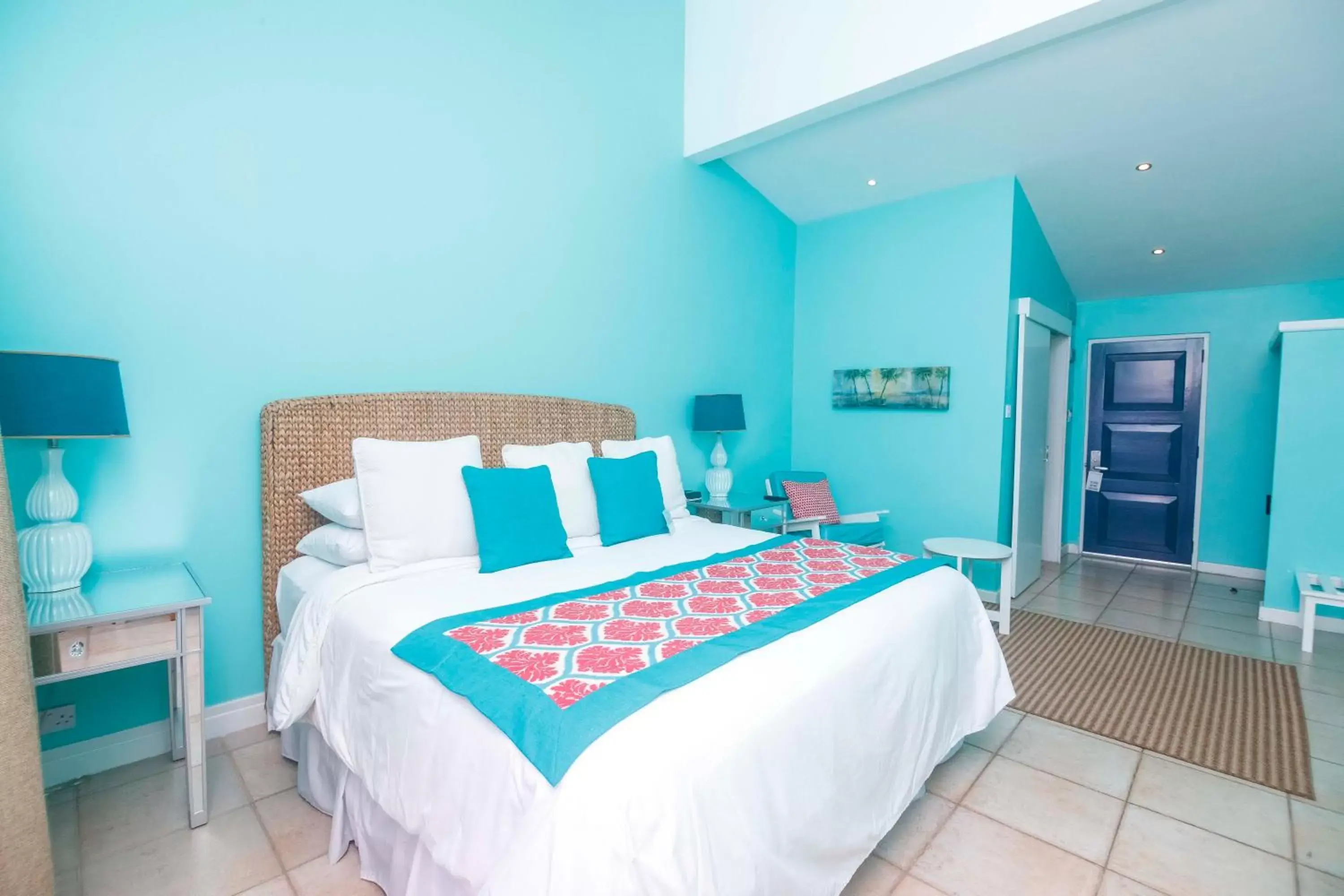 Superior King Room in Blue Lagoon Hotel and Marina Ltd Superior King Room in Blue Lagoon Hotel and Marina Ltd