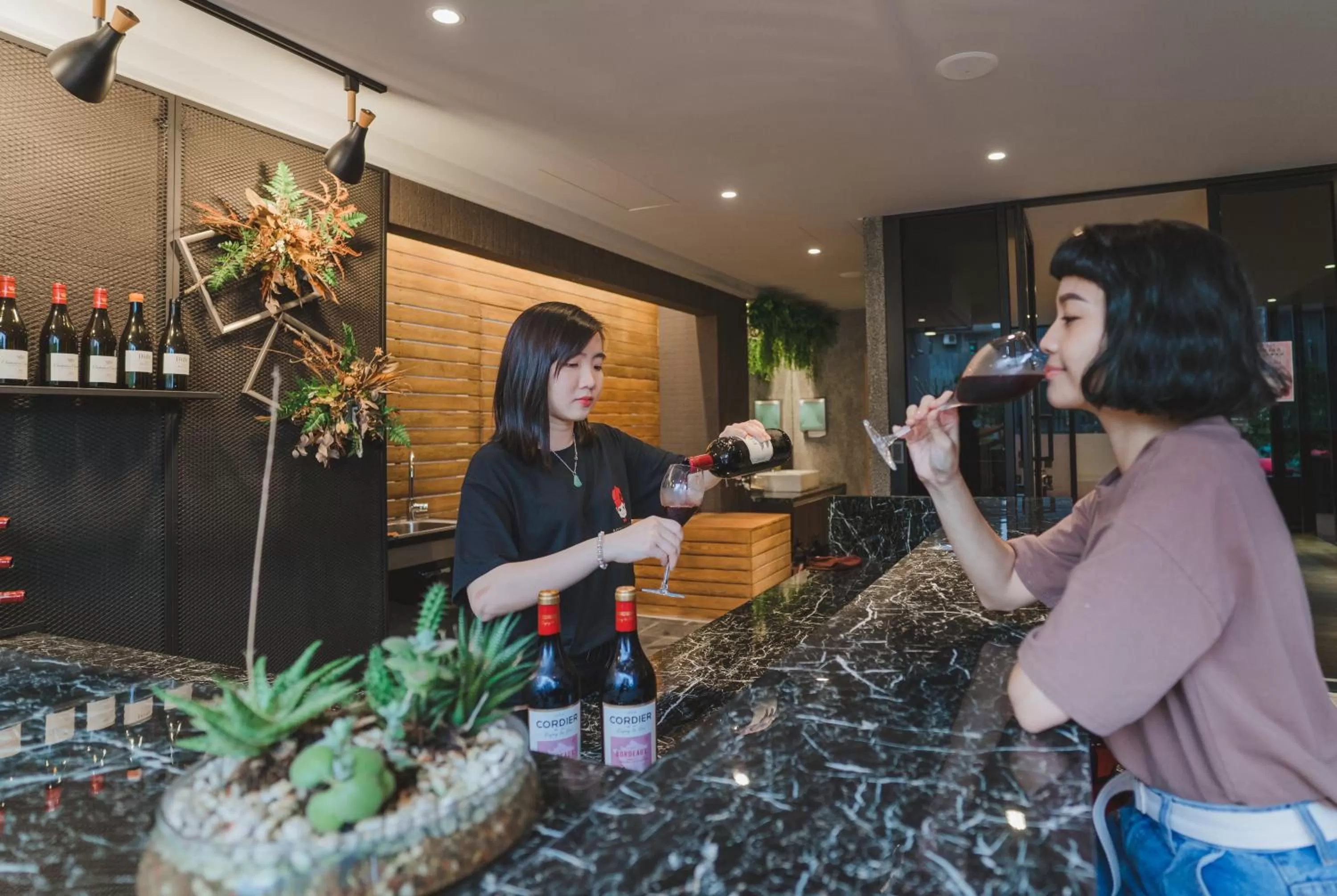 Patio in Royal Rose Hotel Xinsheng