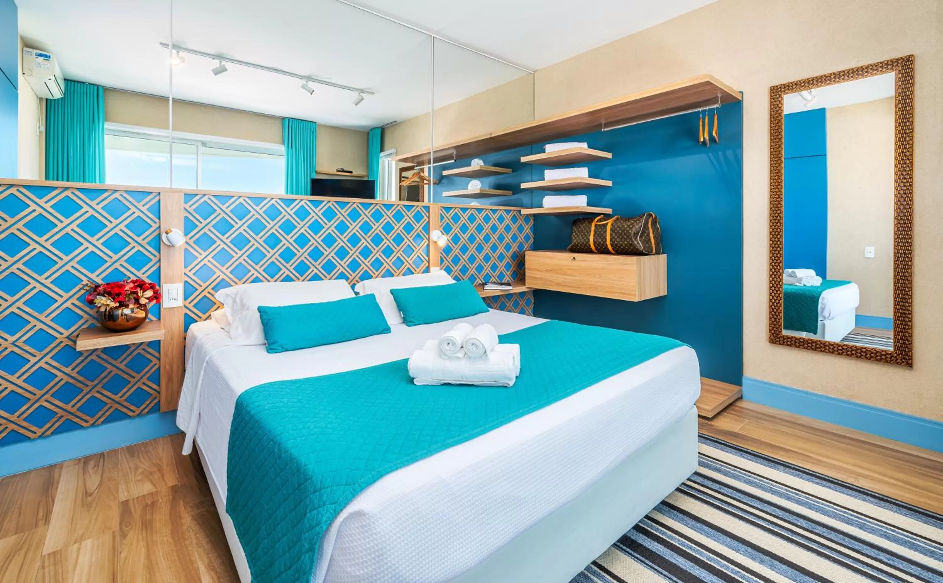 Bedroom, Bed in Palace Praia Hotel