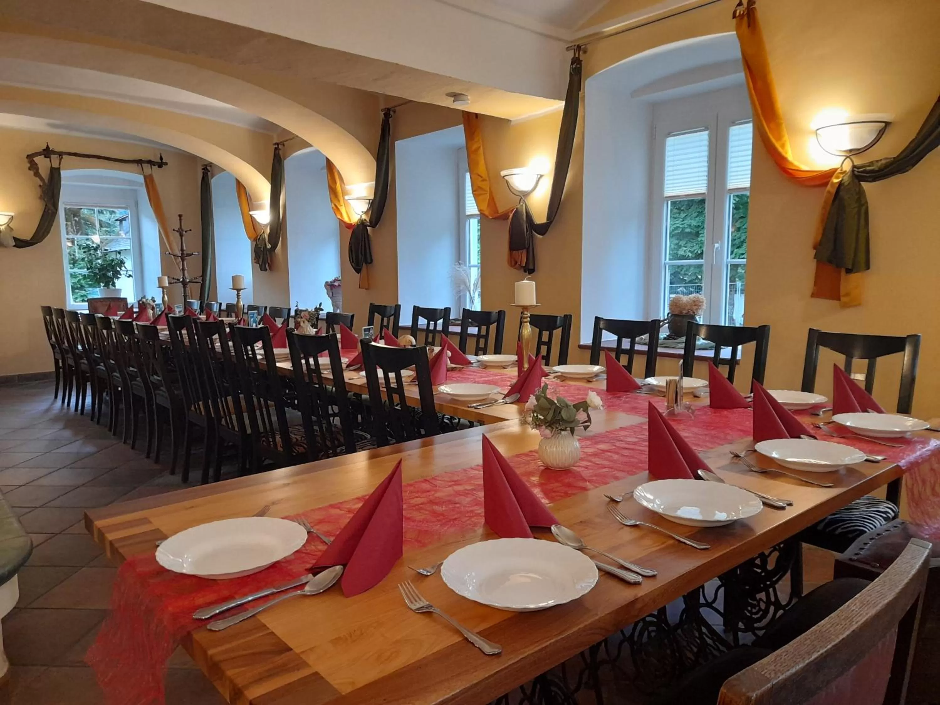 Restaurant/Places to Eat in Gasthaus zum Fuchs - Familie Andrä