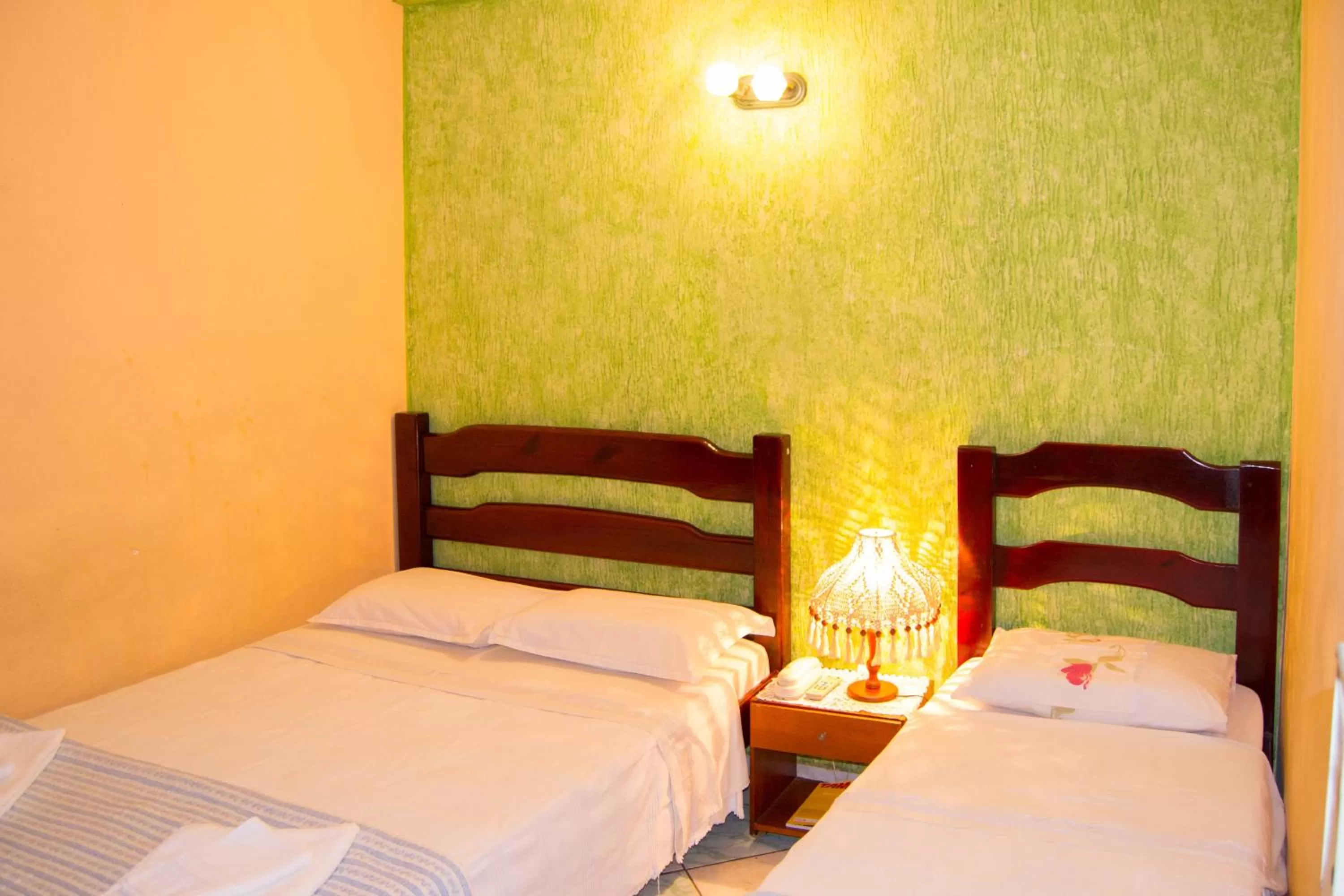 Bedroom, Bed in Hotel & Restaurante Guarania