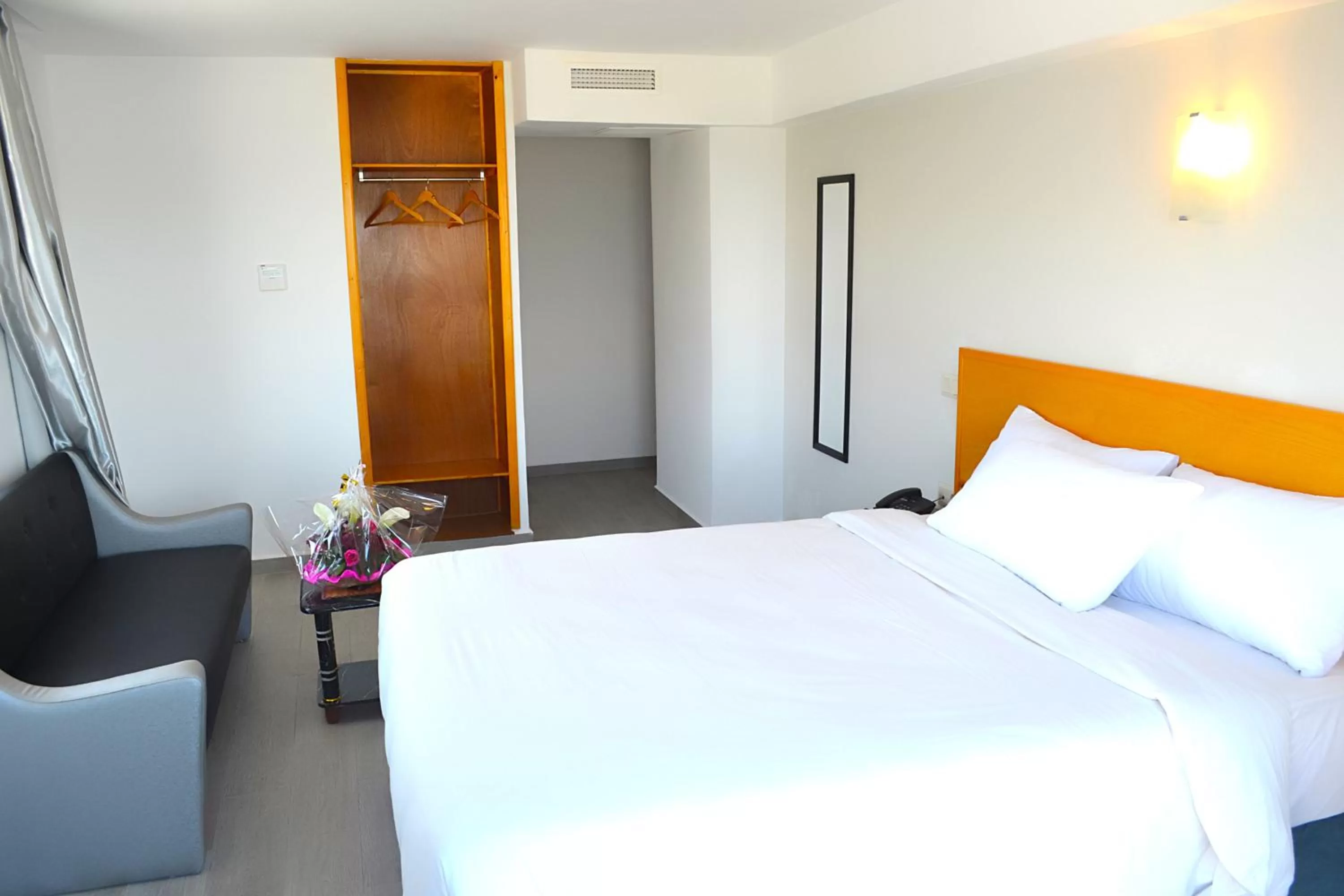 Bed in Hotel Centre Ville