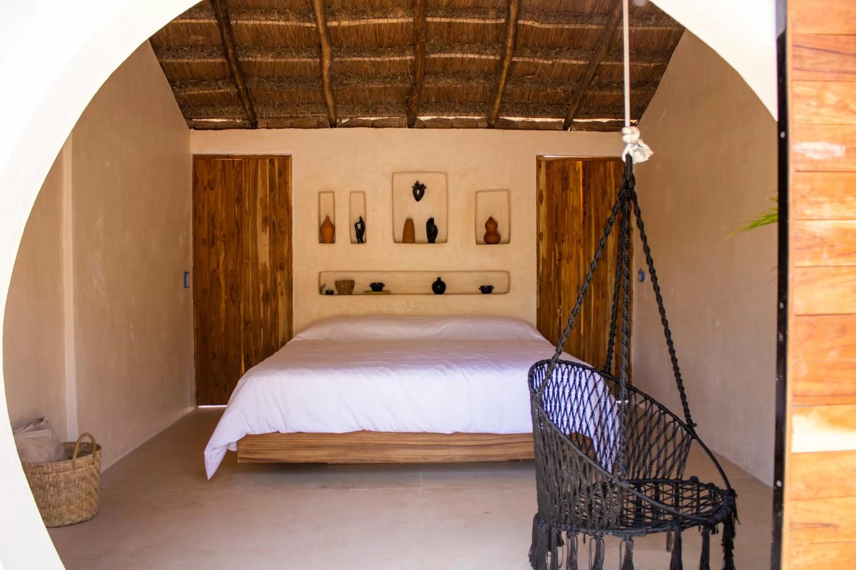 Bed in Zenote Sanctuary