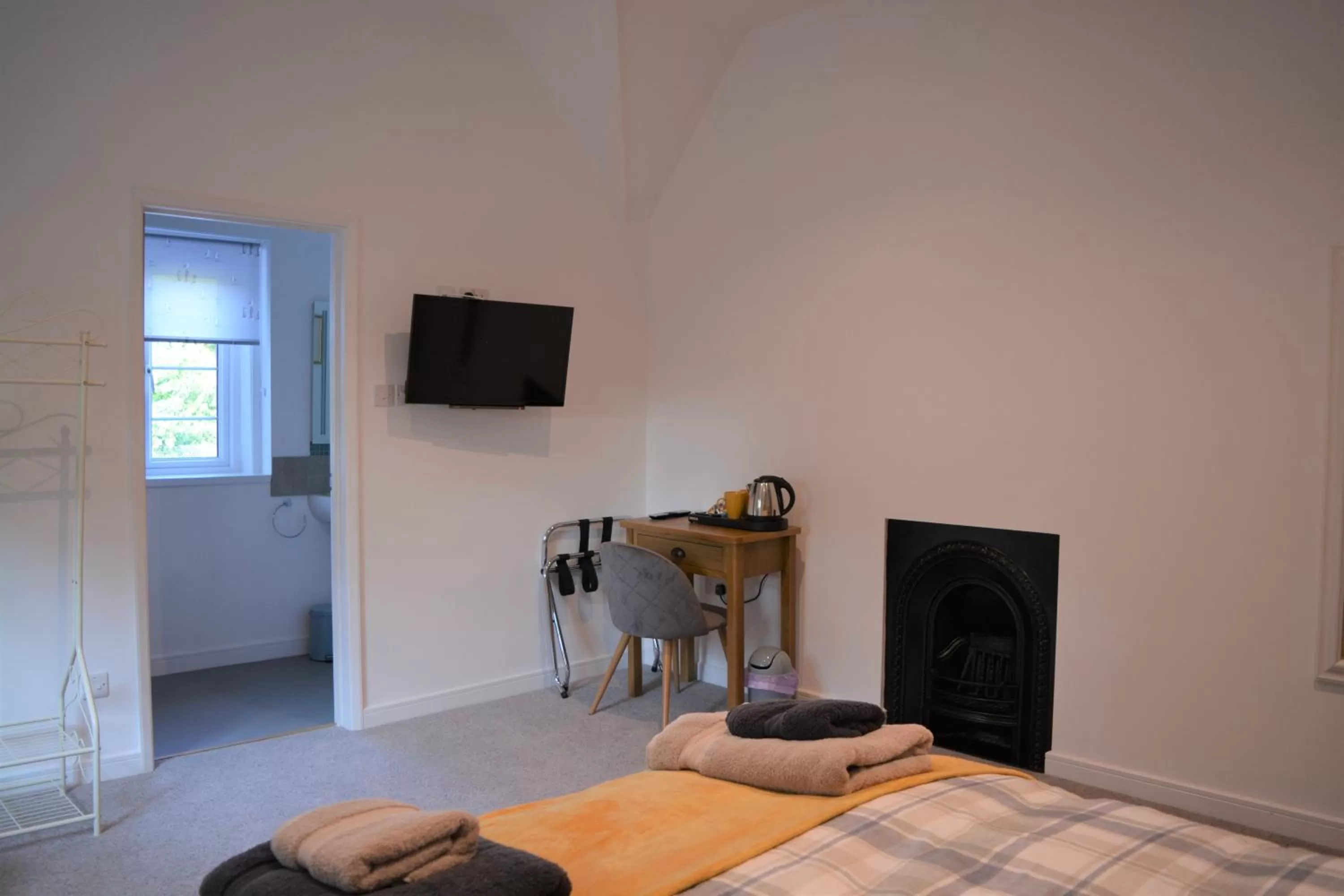 Bed in Riverside House