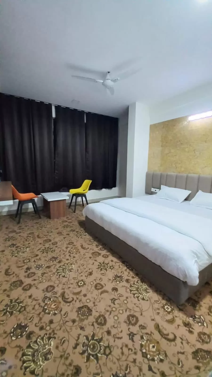 Bedroom, Bed in Hotel Jurkis, Kolhapur