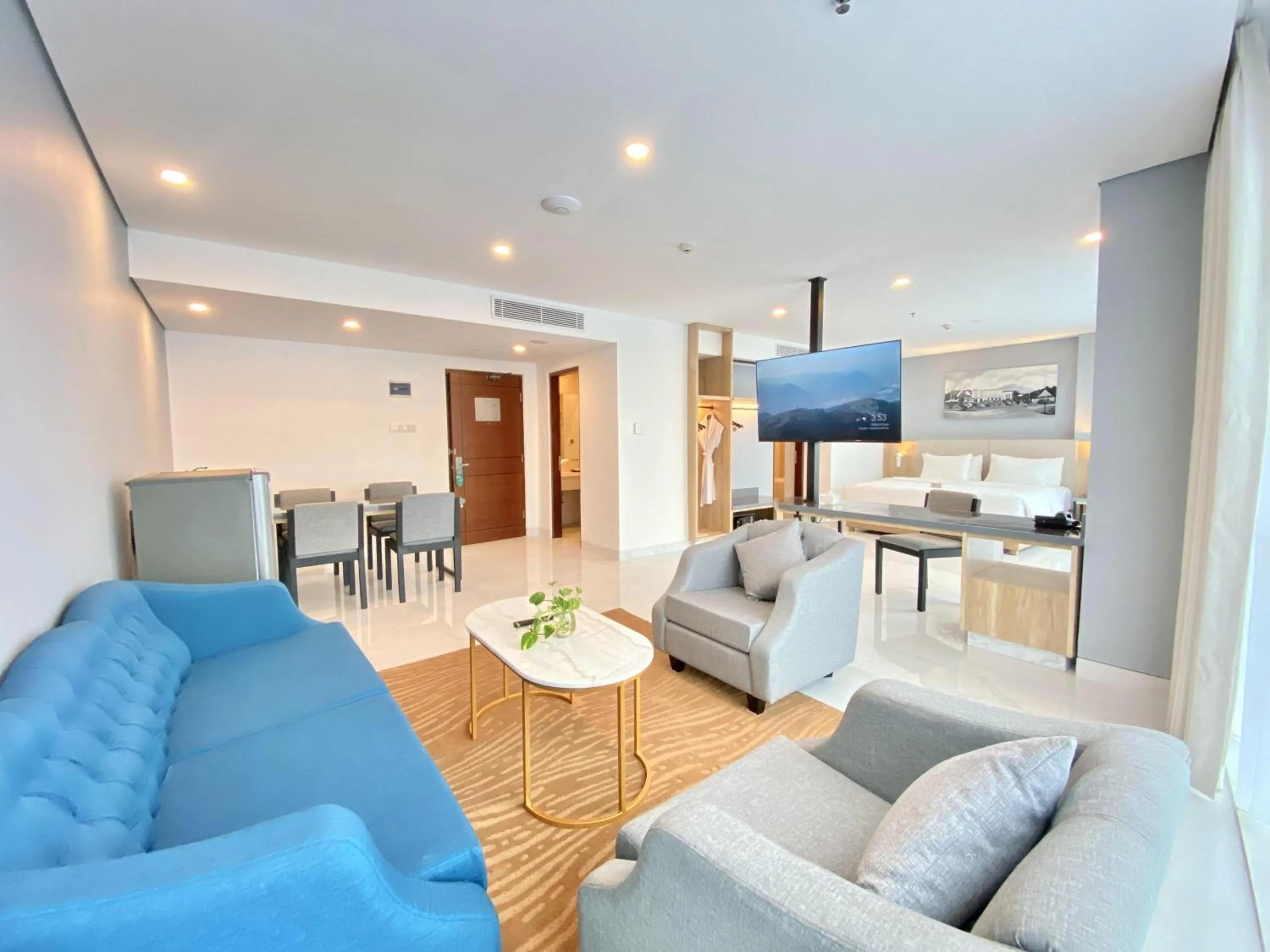 Bedroom in THE 1O1 Malang OJ