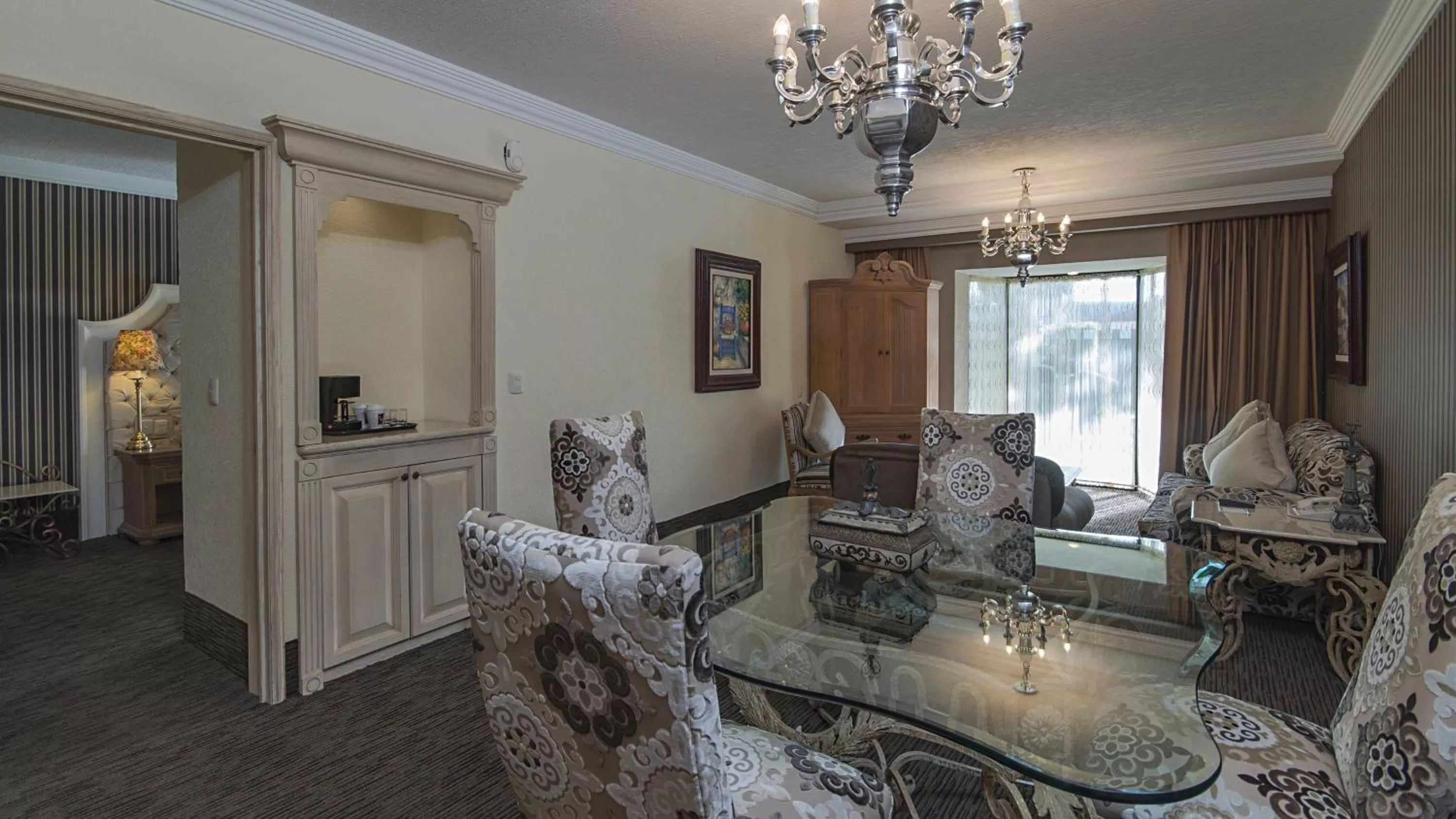 Photo of the whole room in Holiday Inn Queretaro Centro Historico by IHG