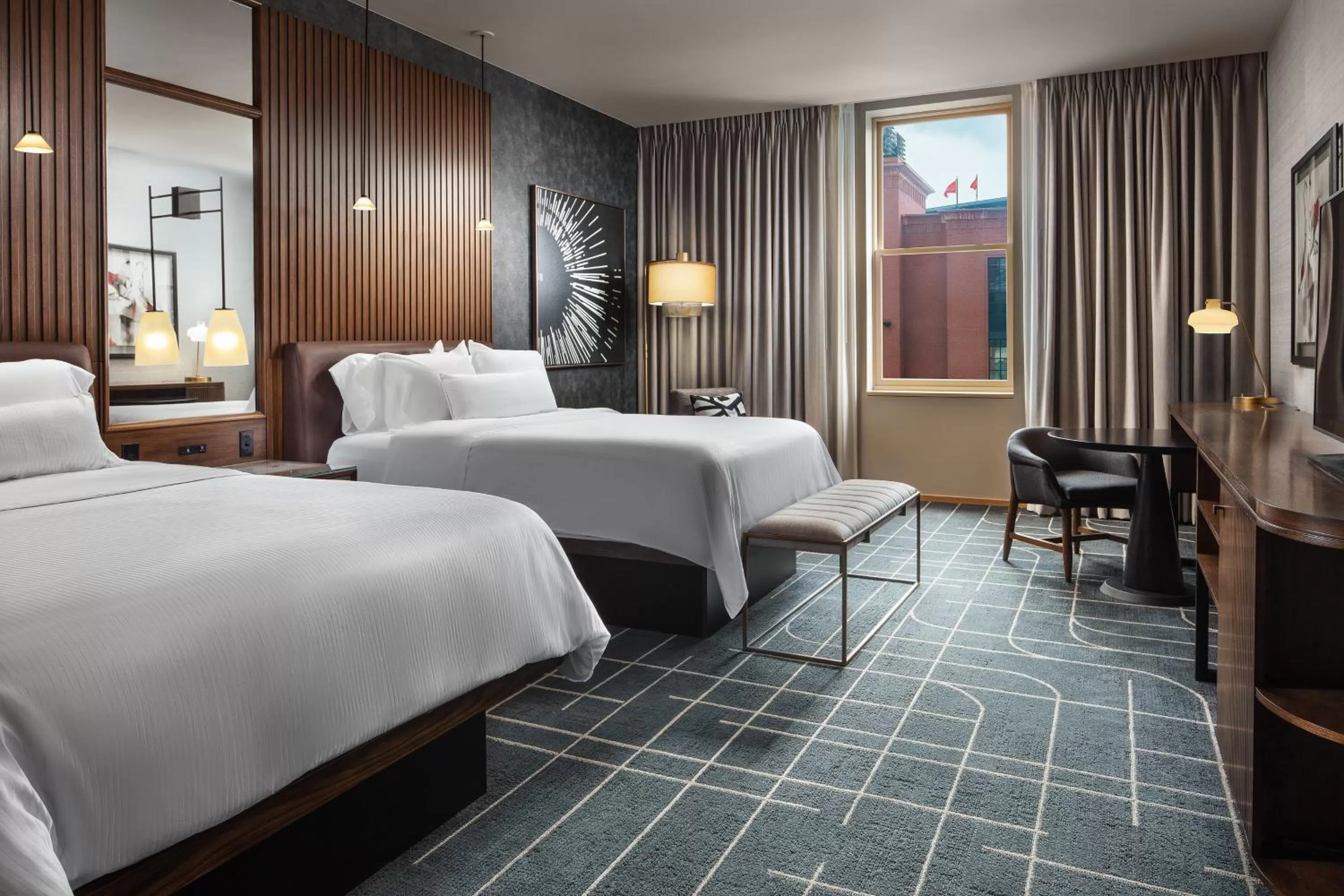 Photo of the whole room, Bed in The Westin St. Louis