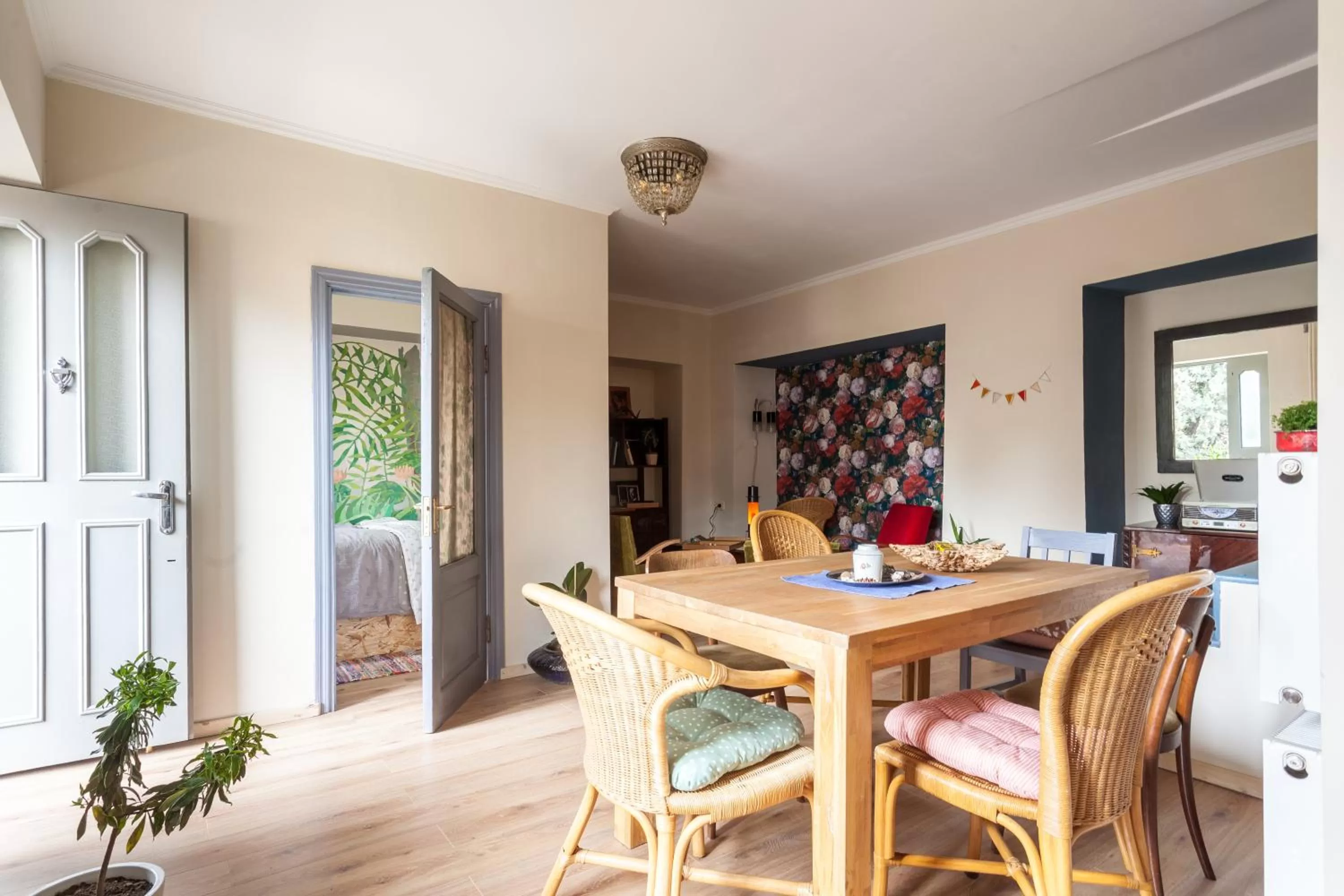 Property building, Dining Area in Vagabond B&B