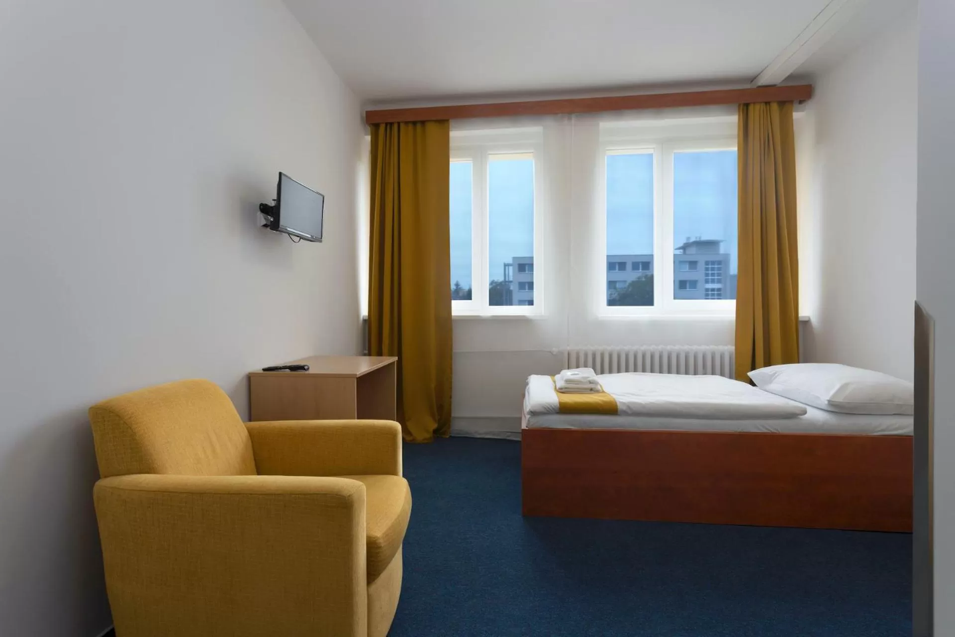 Photo of the whole room in Hotel ATLAS