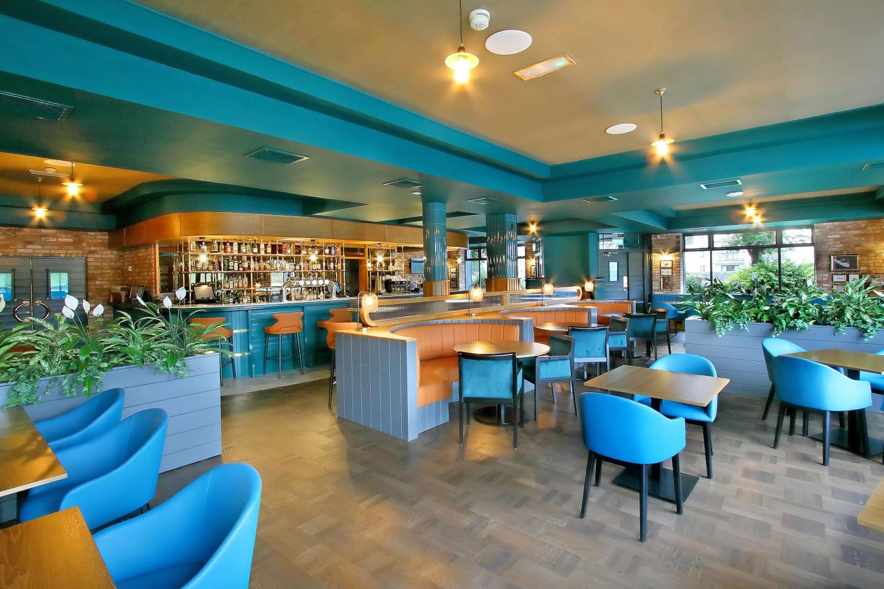 Restaurant/places to eat in Waterford Marina Hotel