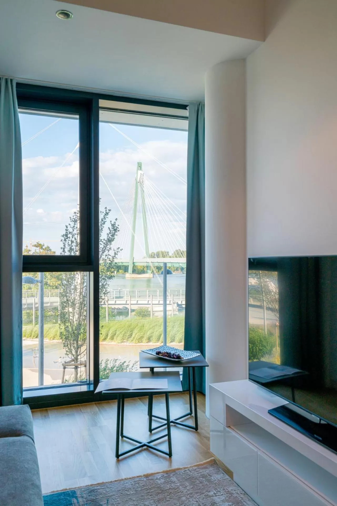 Vienna Residence, Marina Tower - Danube