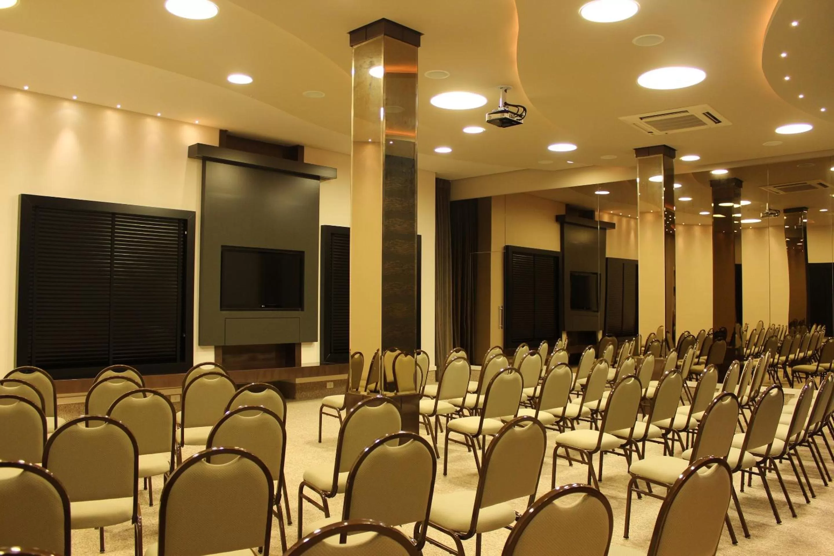 Business facilities, Business Area/Conference Room in Hotel Glória